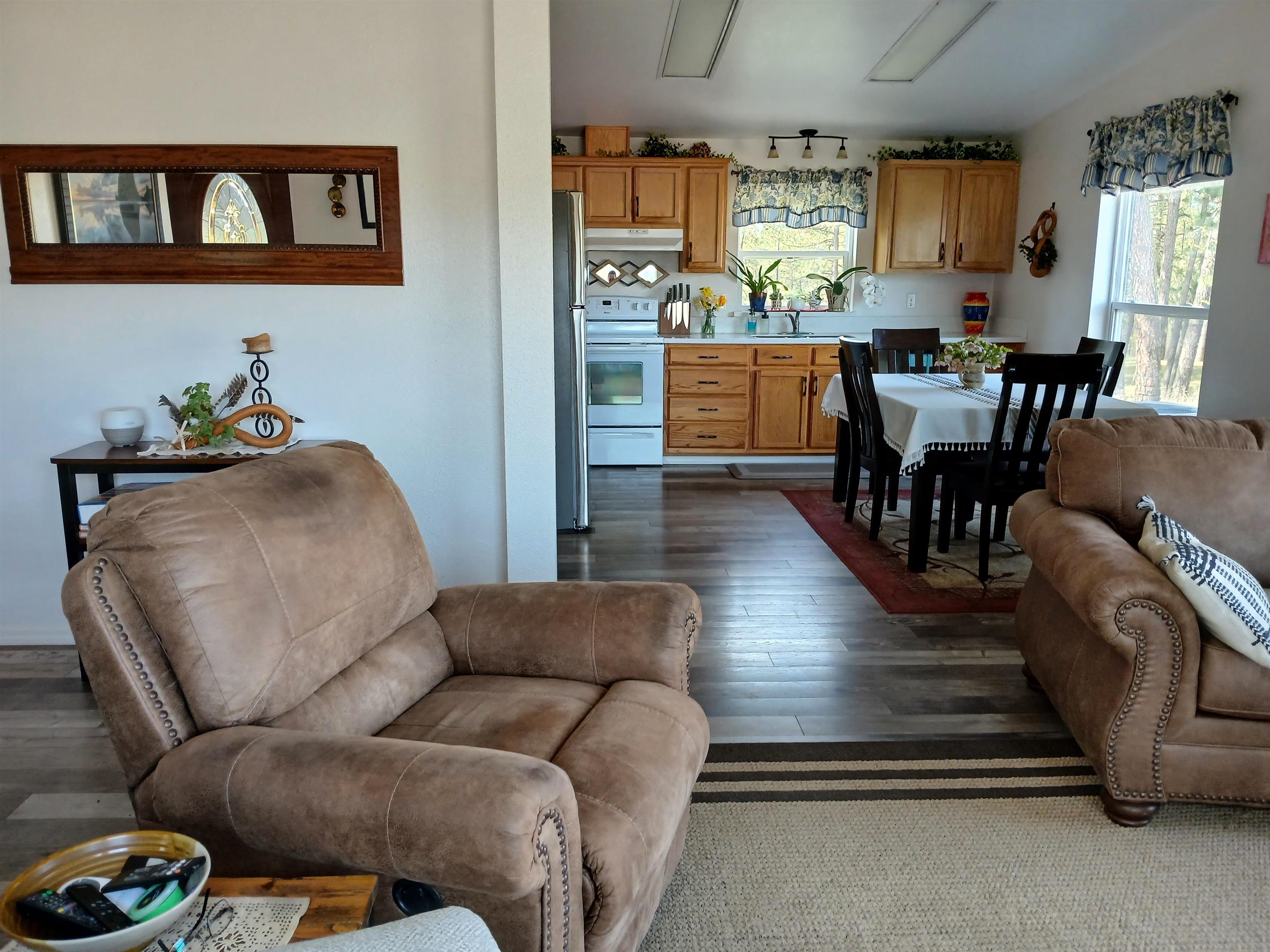 3201 N LEVY Ln - Photo 4