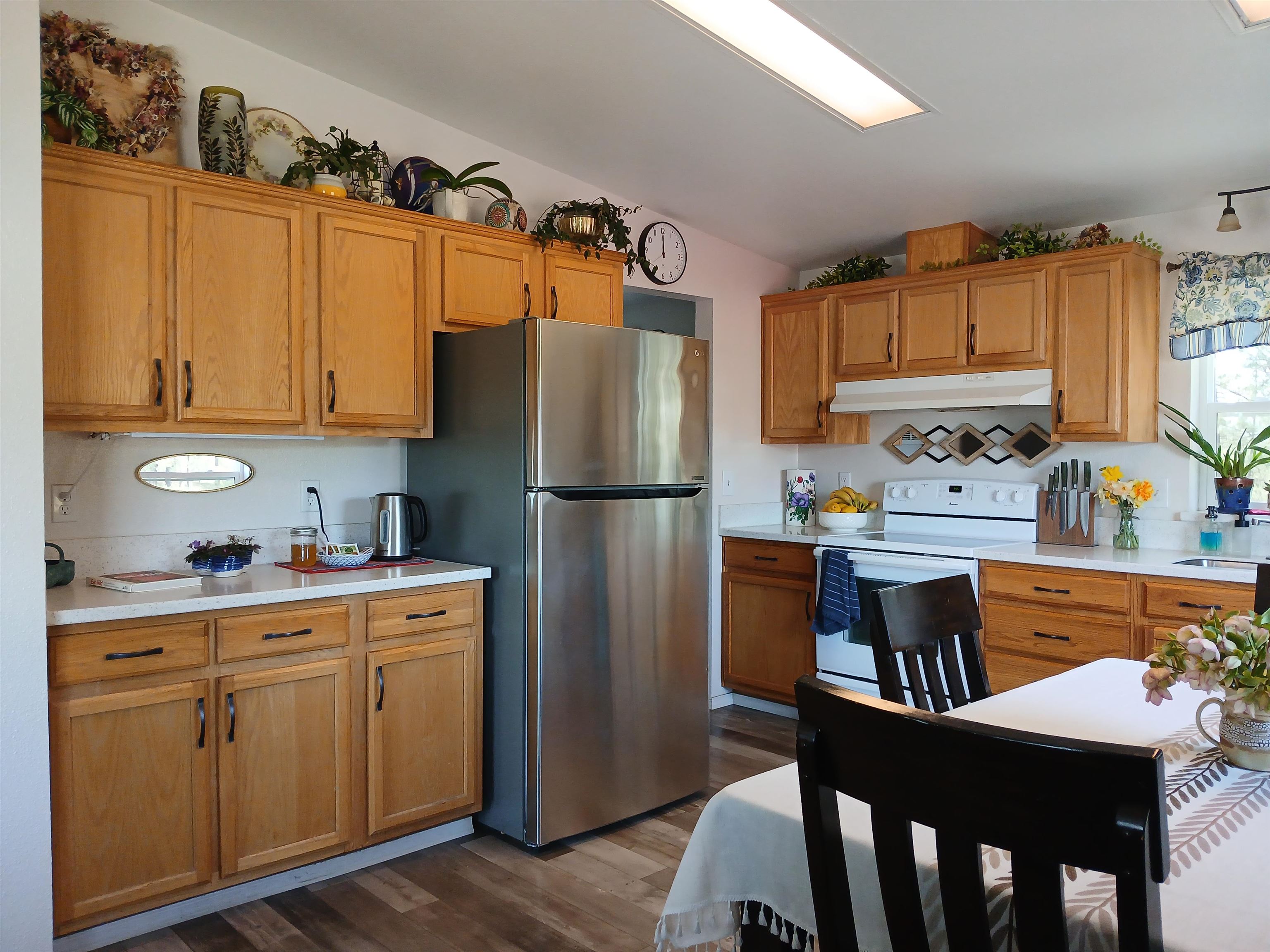 3201 N LEVY Ln - Photo 5