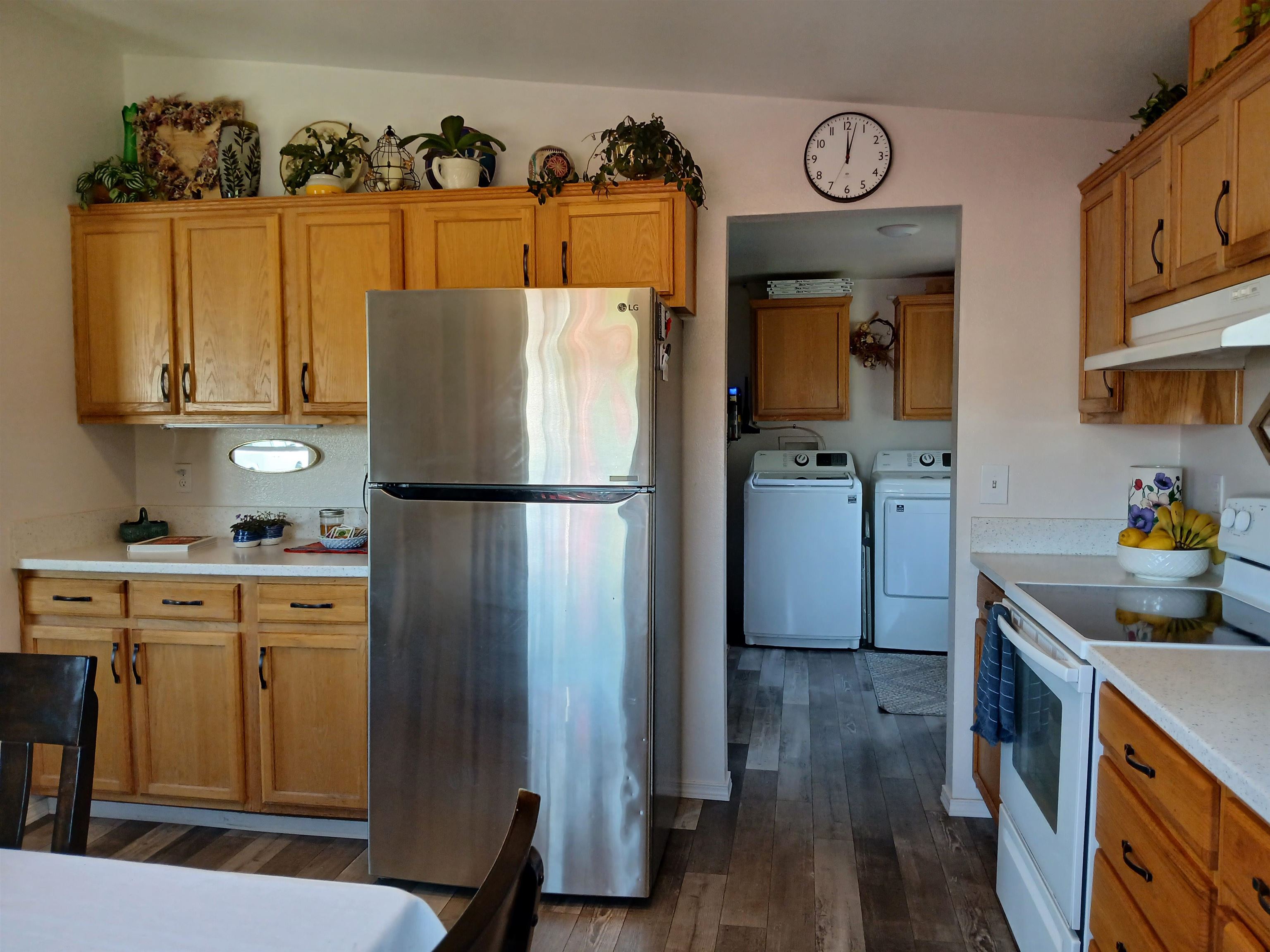 3201 N LEVY Ln - Photo 7