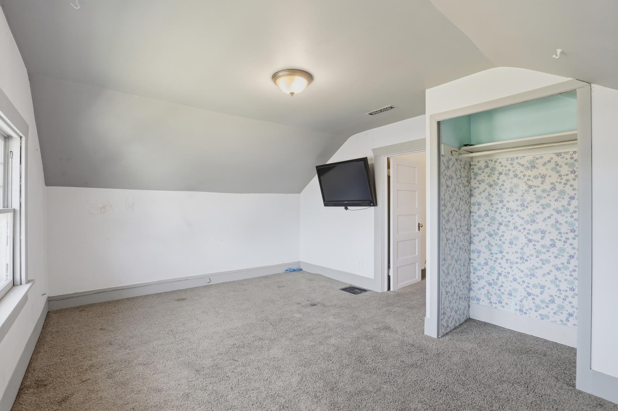 1204 W Mansfield Ave - Photo 11