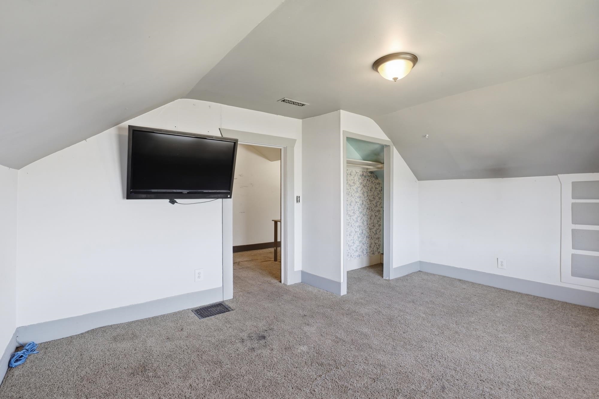 1204 W Mansfield Ave - Photo 12