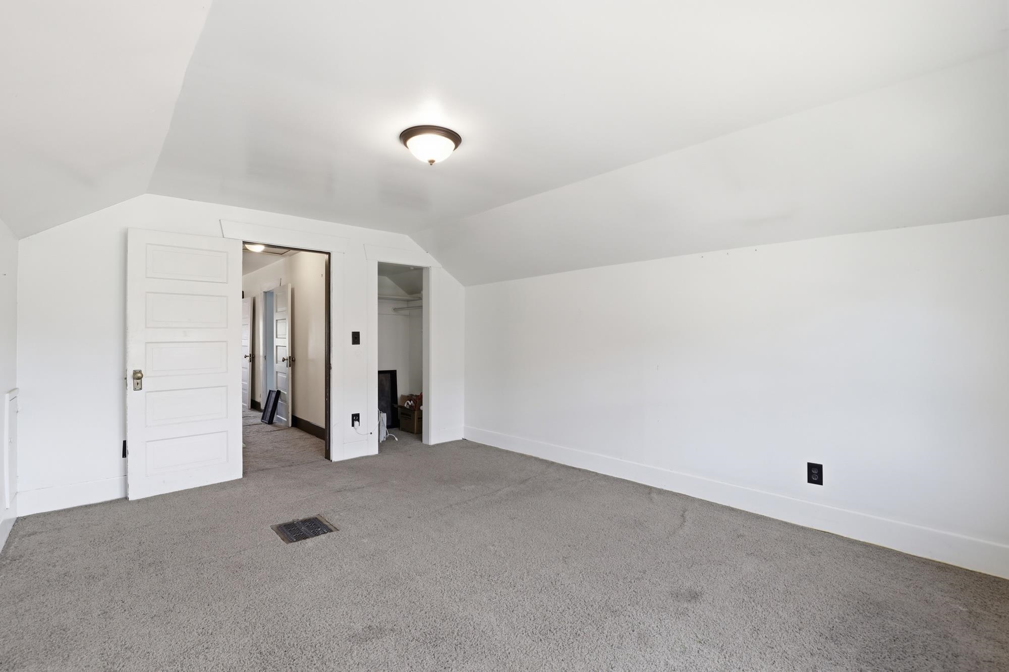 1204 W Mansfield Ave - Photo 16