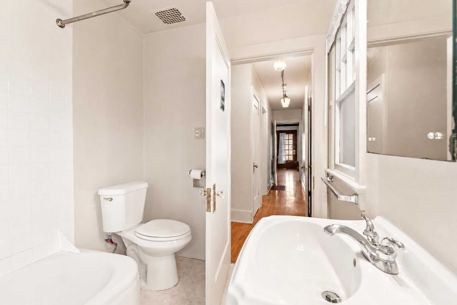 808 E Mission Ave - Photo 11