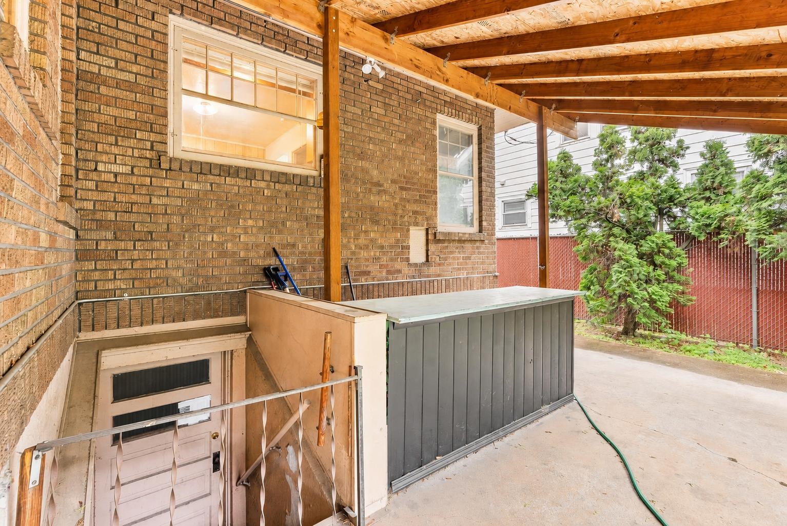 808 E Mission Ave - Photo 17