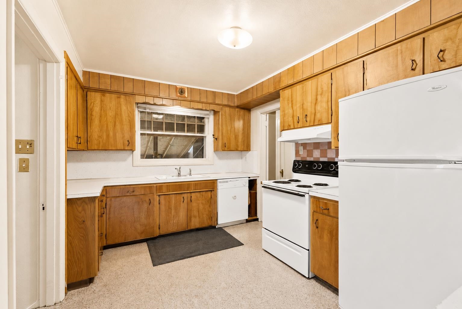 808 E Mission Ave - Photo 5