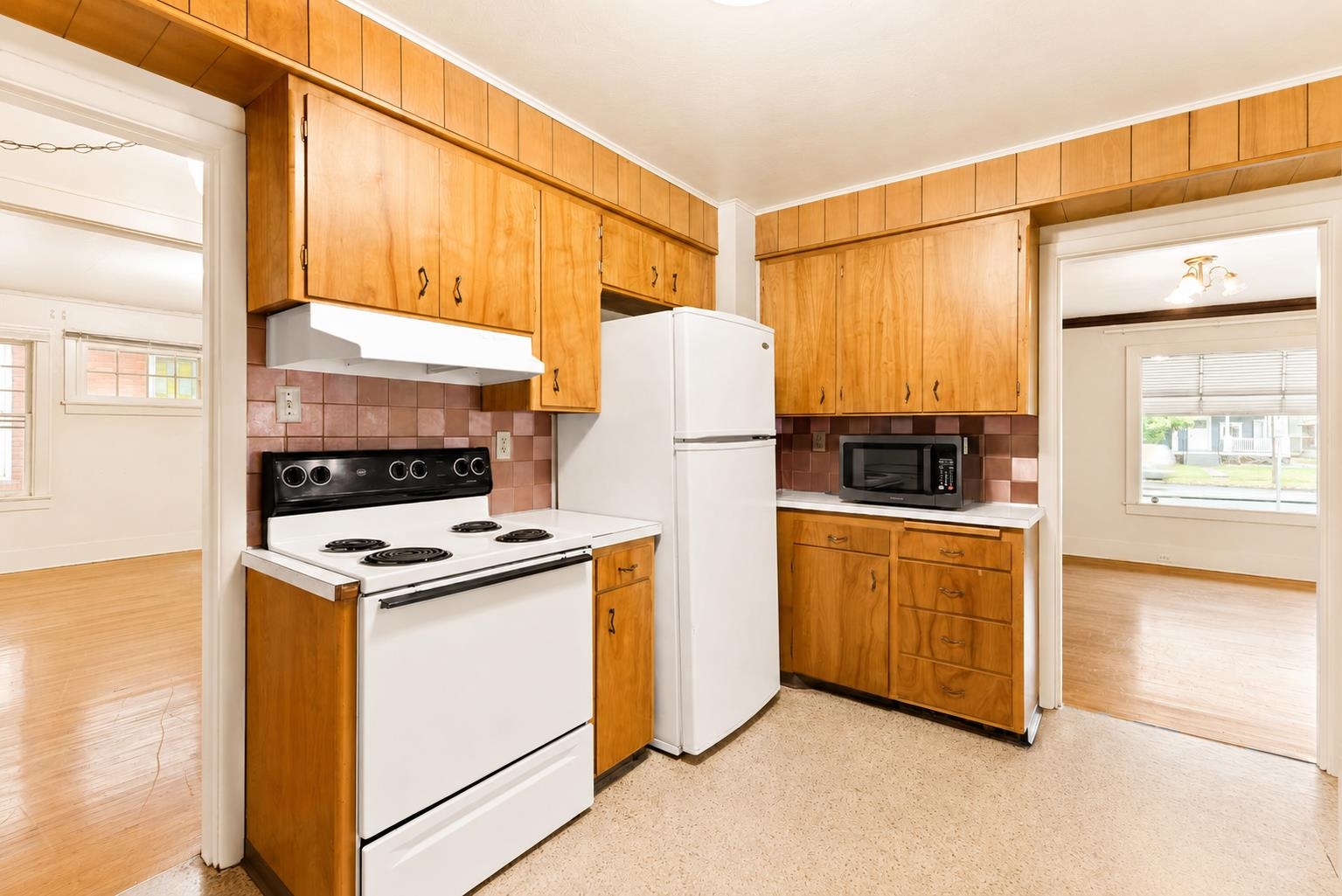 808 E Mission Ave - Photo 6