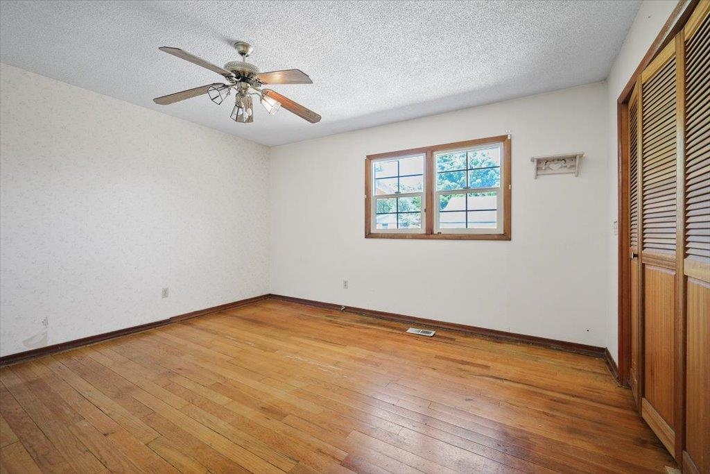 3303 E 35th Ave - Photo 17