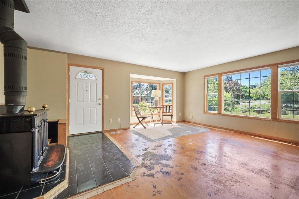 3303 E 35th Ave - Photo 9