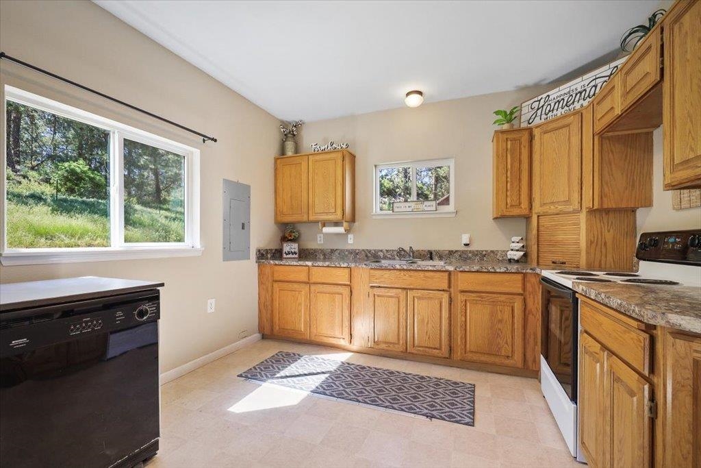 8323 W Mission Rd - Photo 13