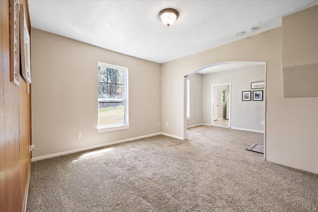 8323 W Mission Rd - Photo 10