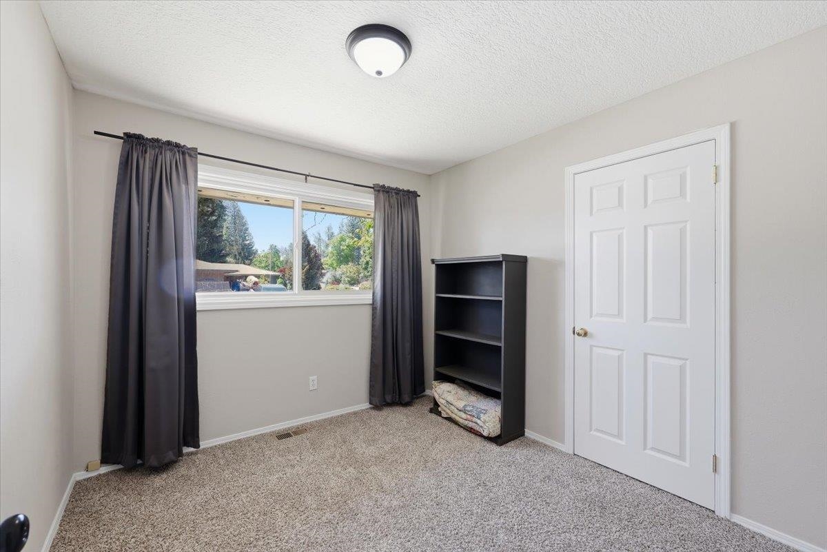 11720 E 18th Ave - Photo 17