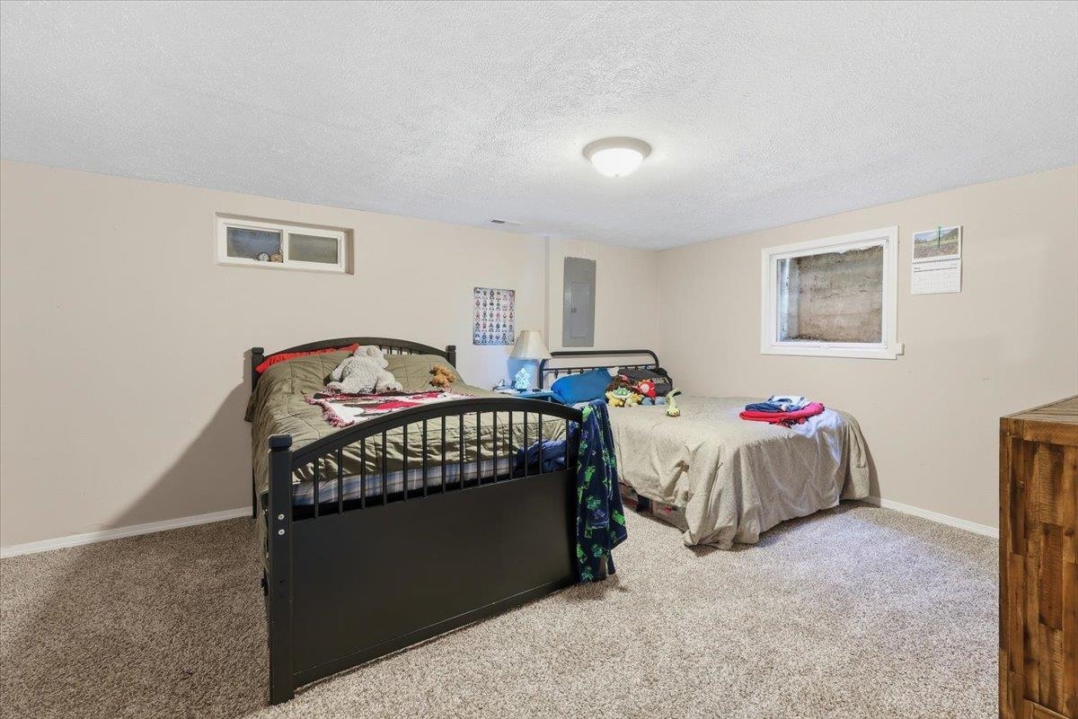 11720 E 18th Ave - Photo 22