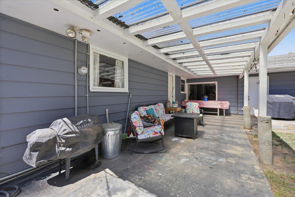 11720 E 18th Ave - Photo 28
