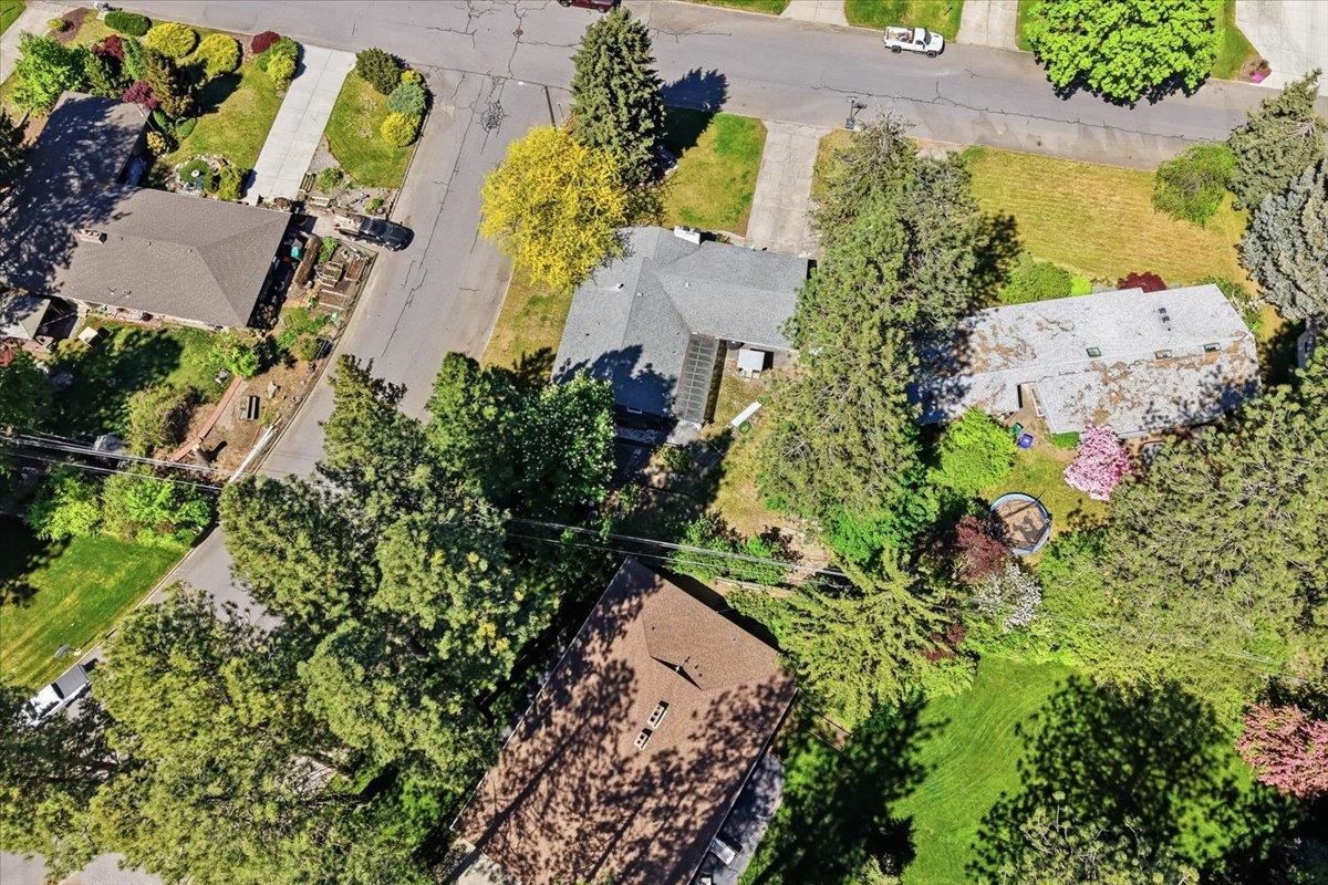 11720 E 18th Ave - Photo 37