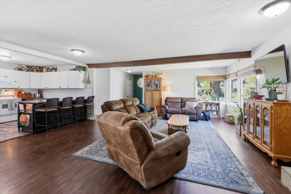 11720 E 18th Ave - Photo 7