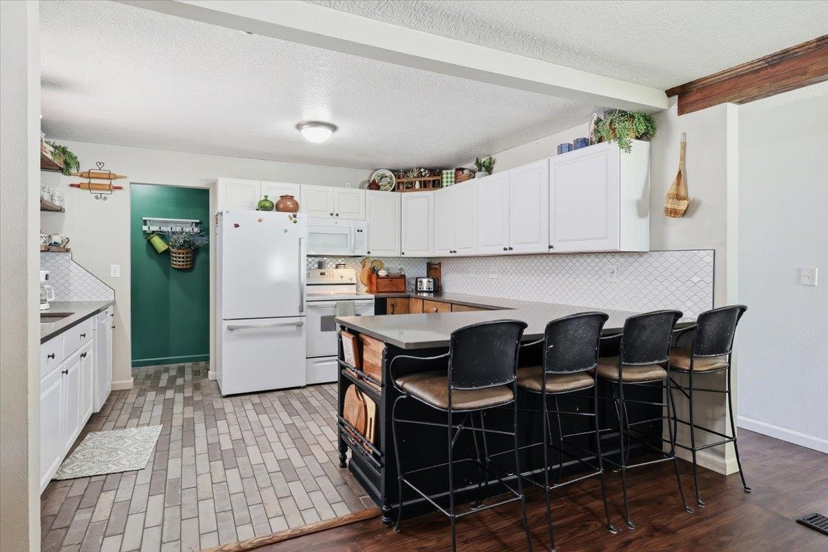 11720 E 18th Ave - Photo 8