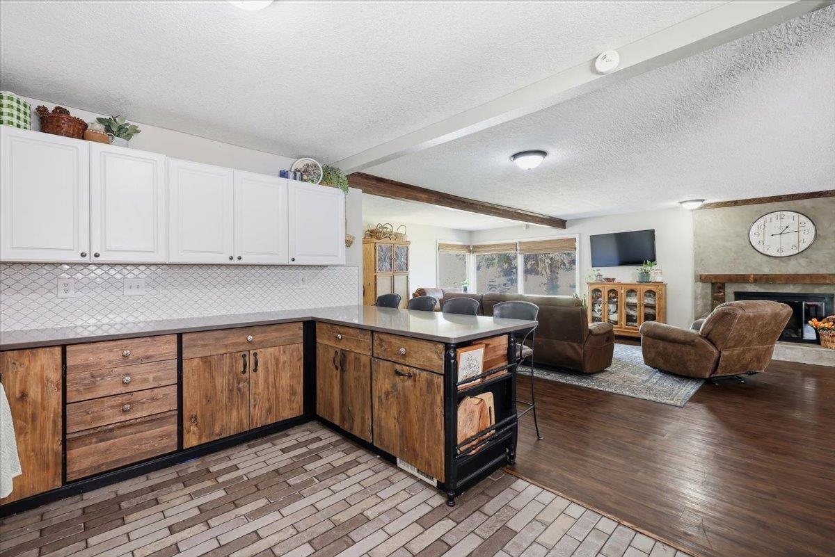 11720 E 18th Ave - Photo 10