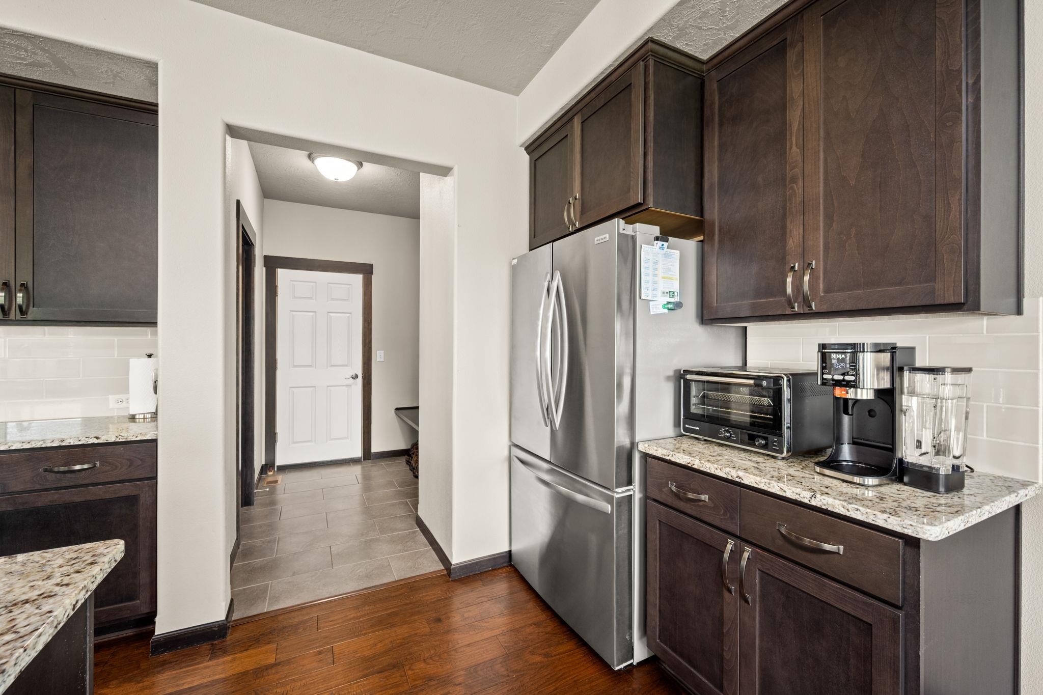 19700 E Knox Ave - Photo 18