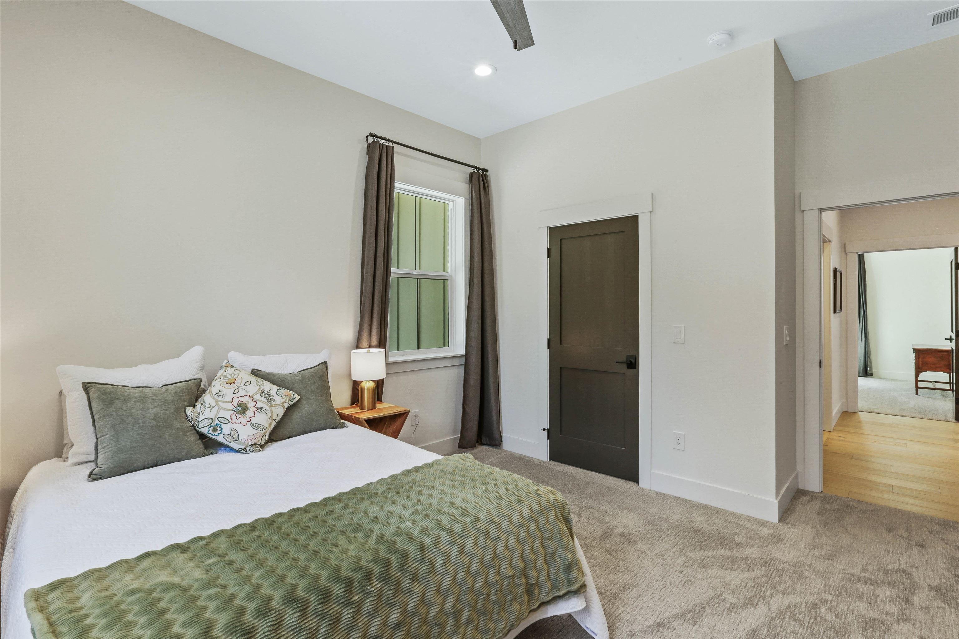 13815 W Charles Rd - Photo 31