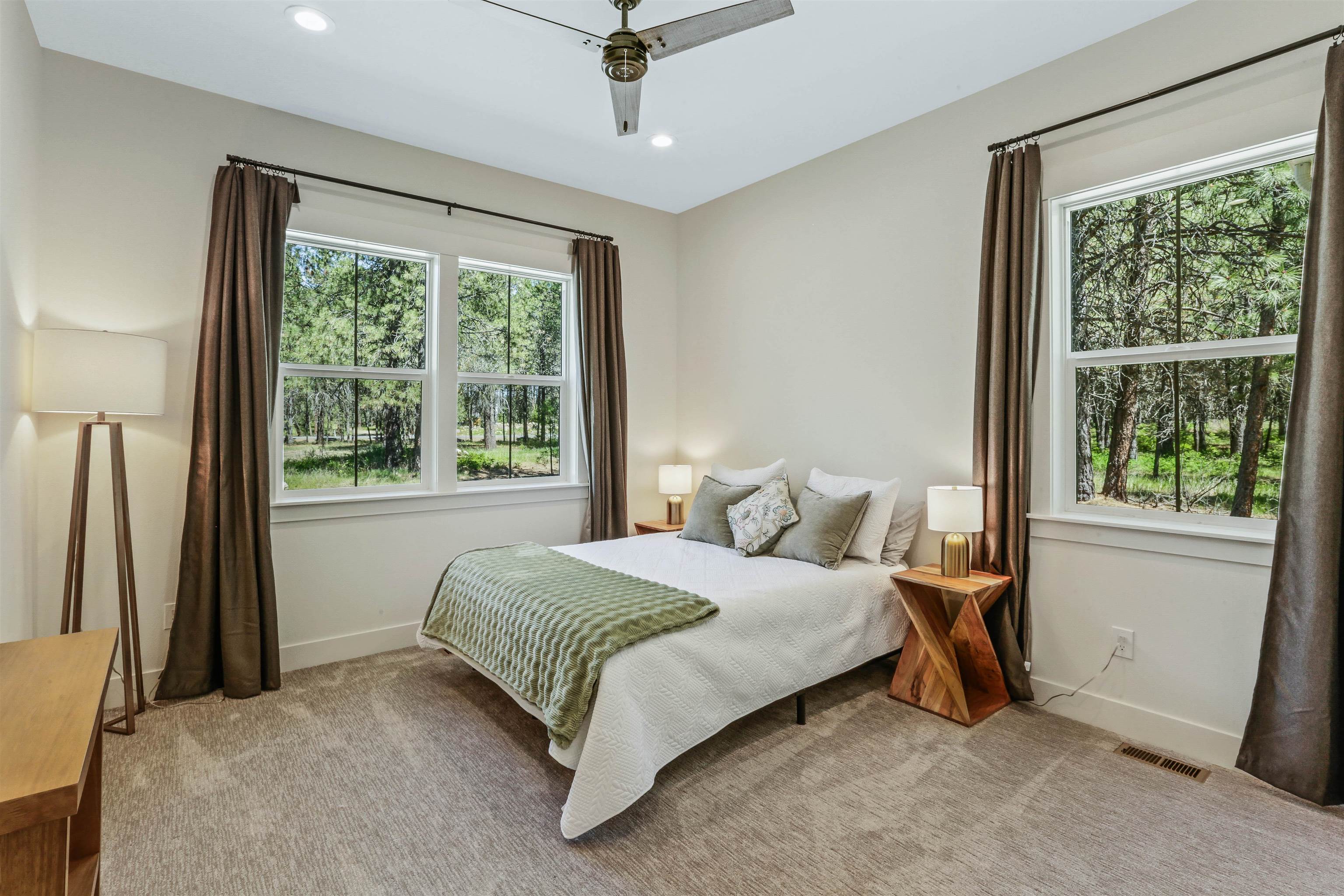 13815 W Charles Rd - Photo 32