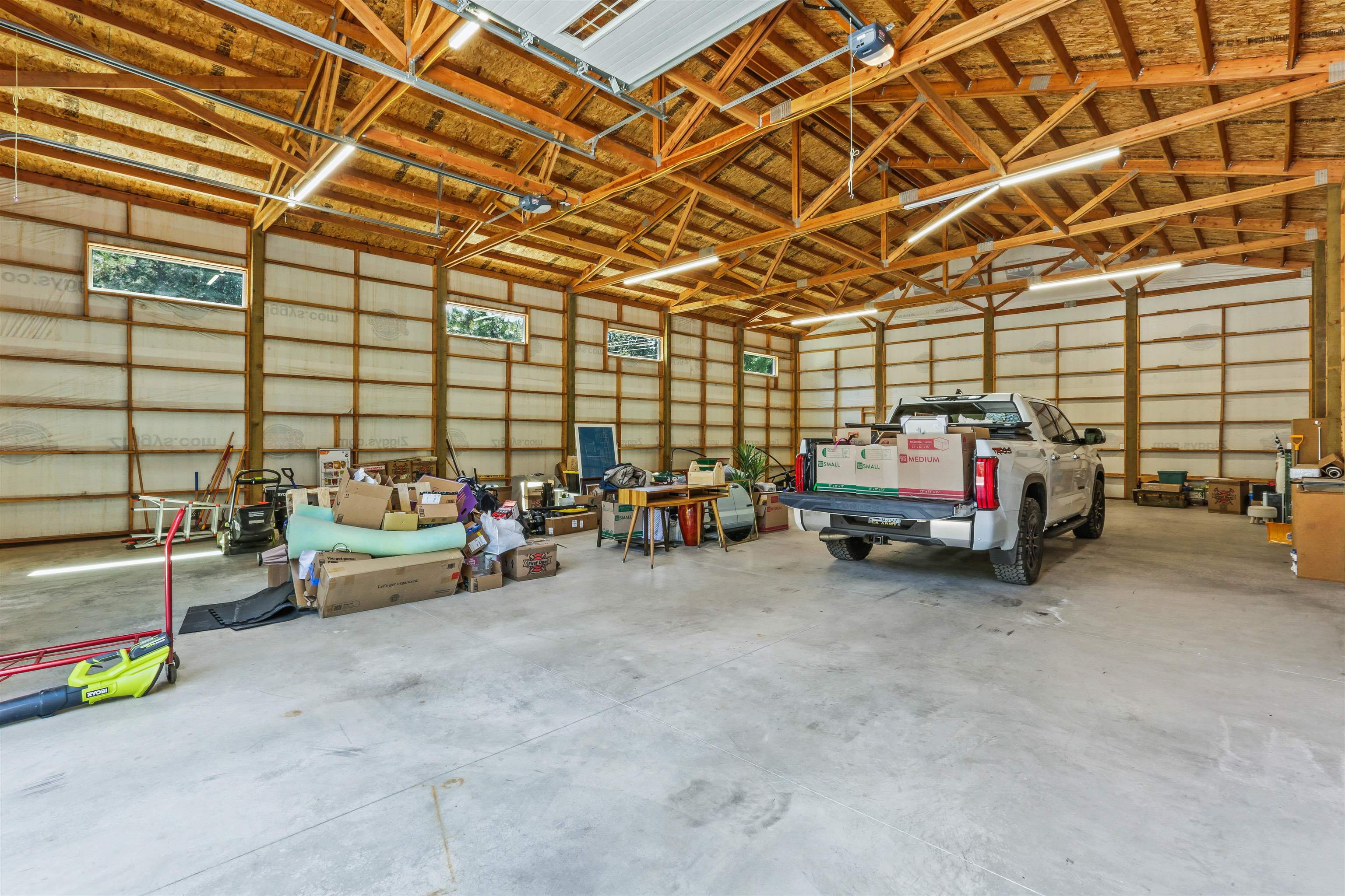 13815 W Charles Rd - Photo 38