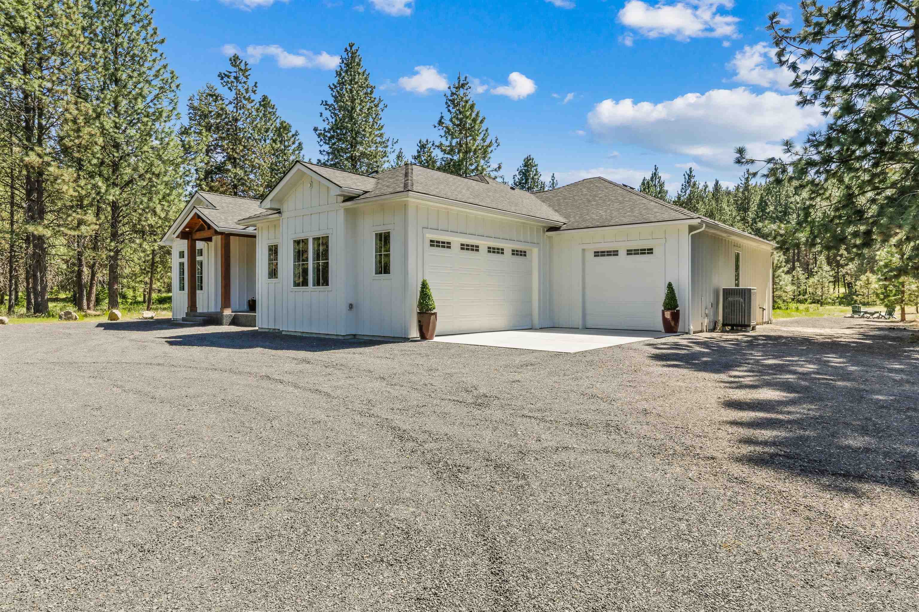 13815 W Charles Rd - Photo 39