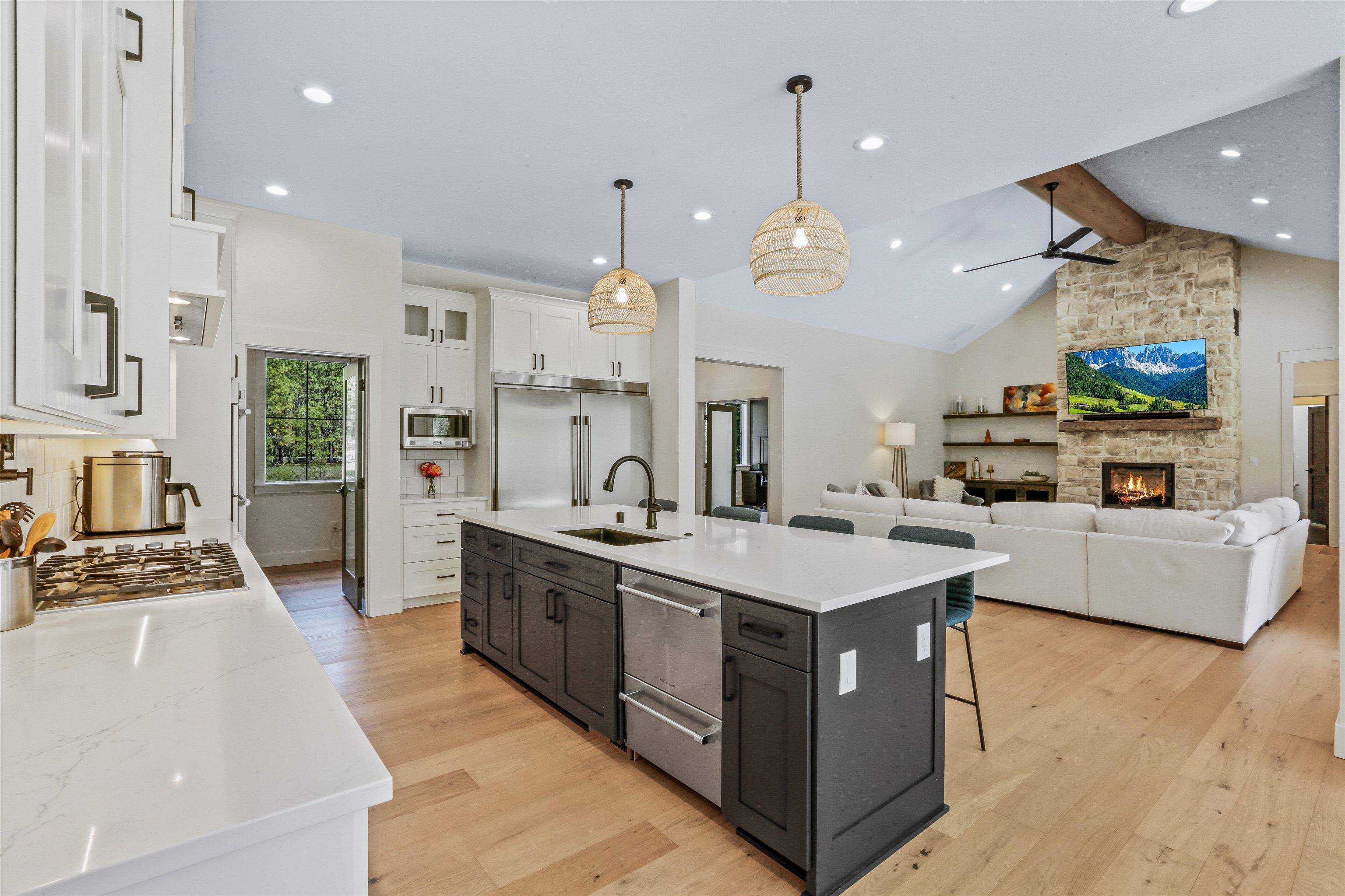 13815 W Charles Rd - Photo 8