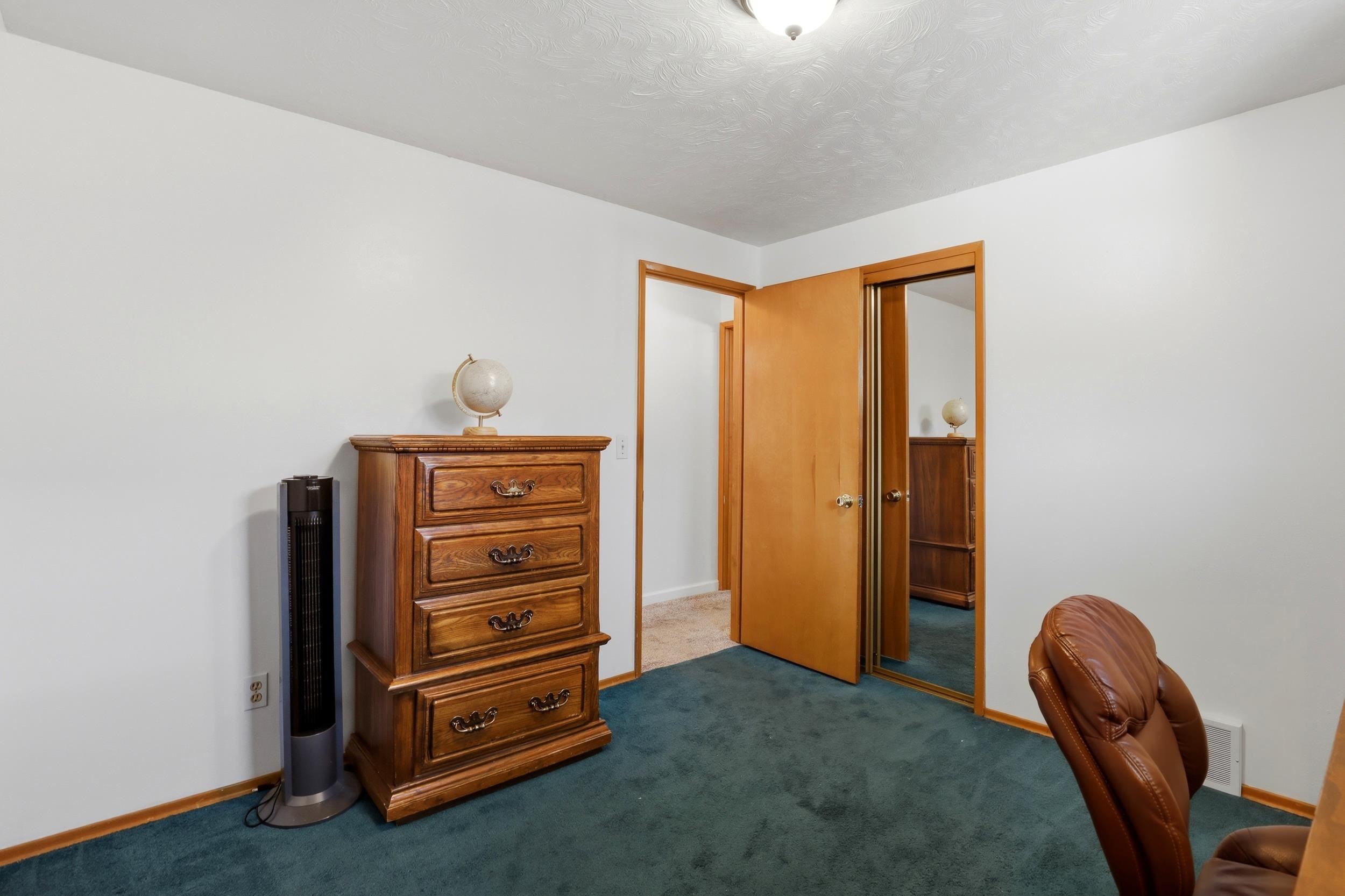 3510 W Indian Trail Rd - Photo 21