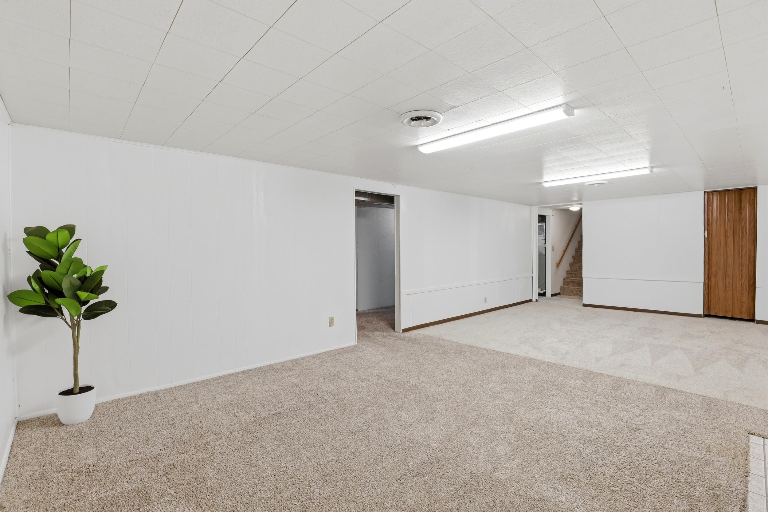 3510 W Indian Trail Rd - Photo 36