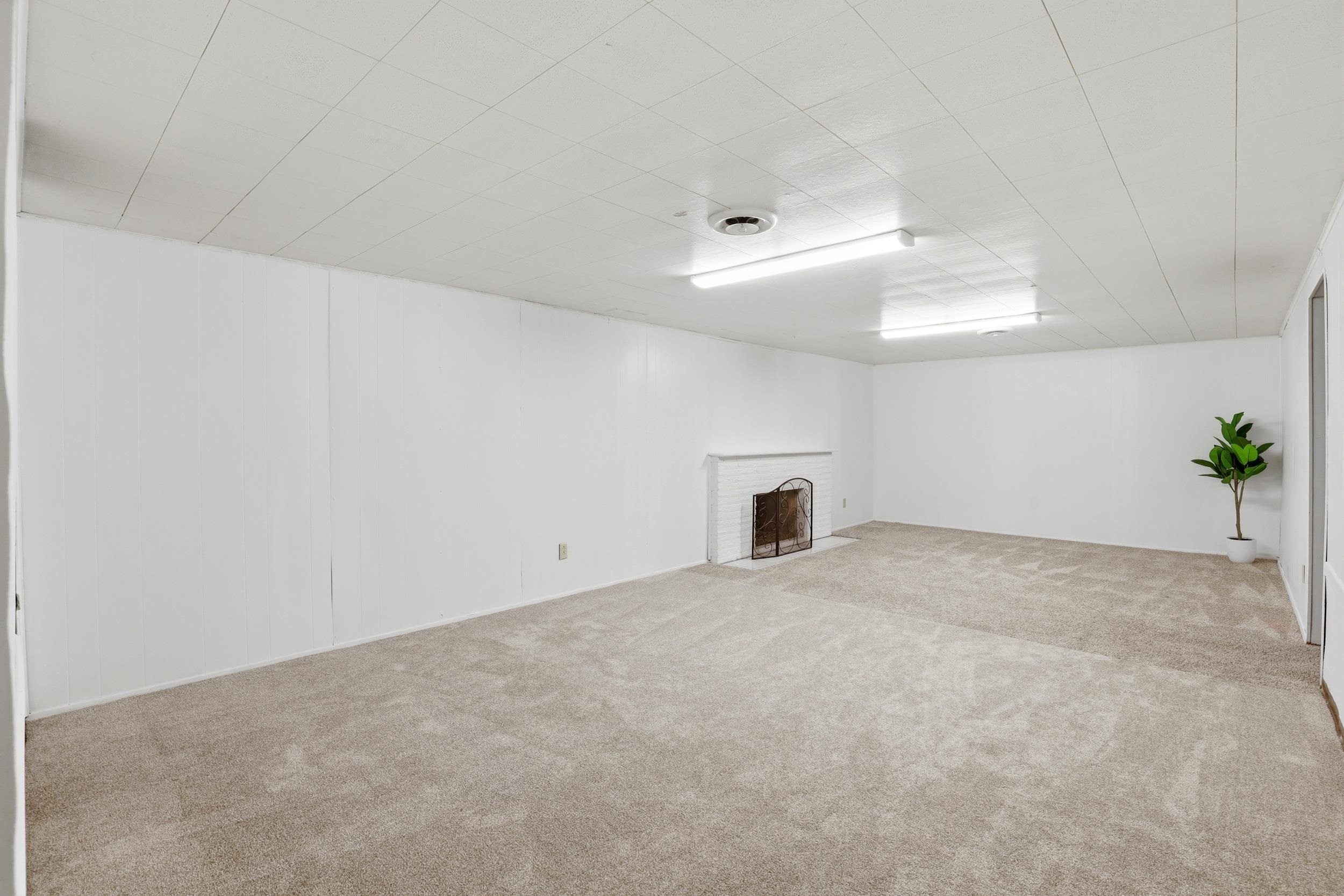 3510 W Indian Trail Rd - Photo 37