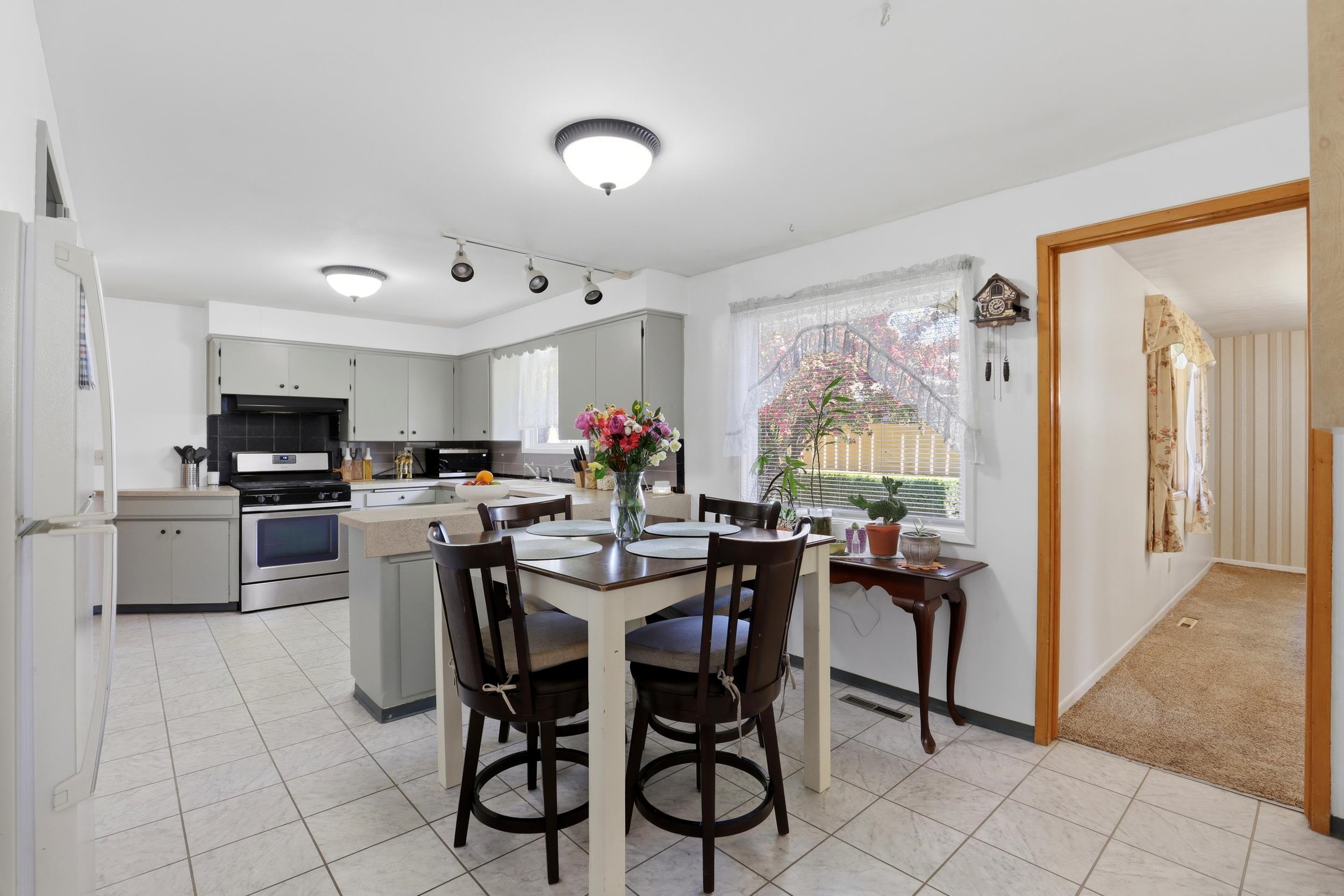 3510 W Indian Trail Rd - Photo 9
