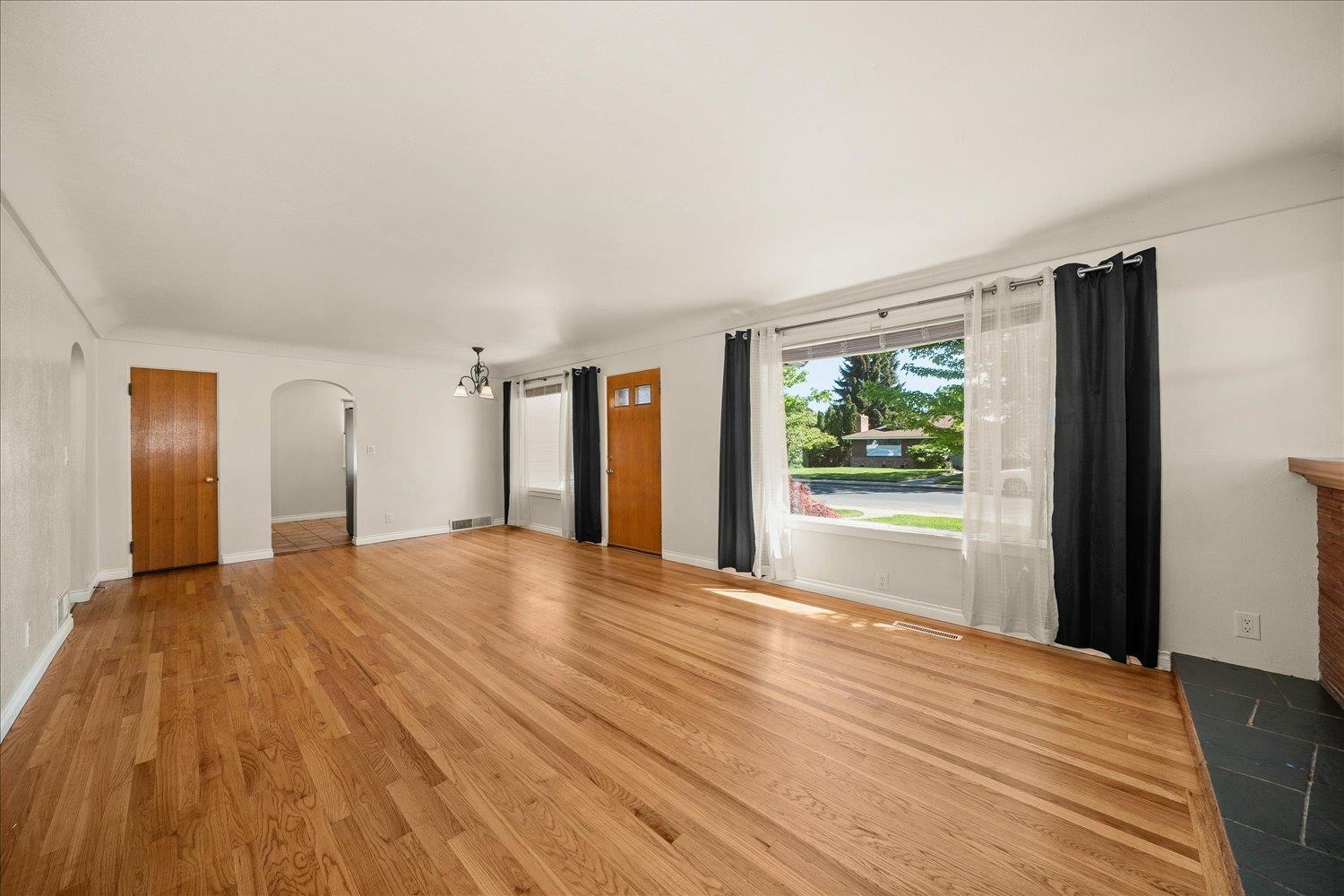 344 W NEBRASKA Ave - Photo 7
