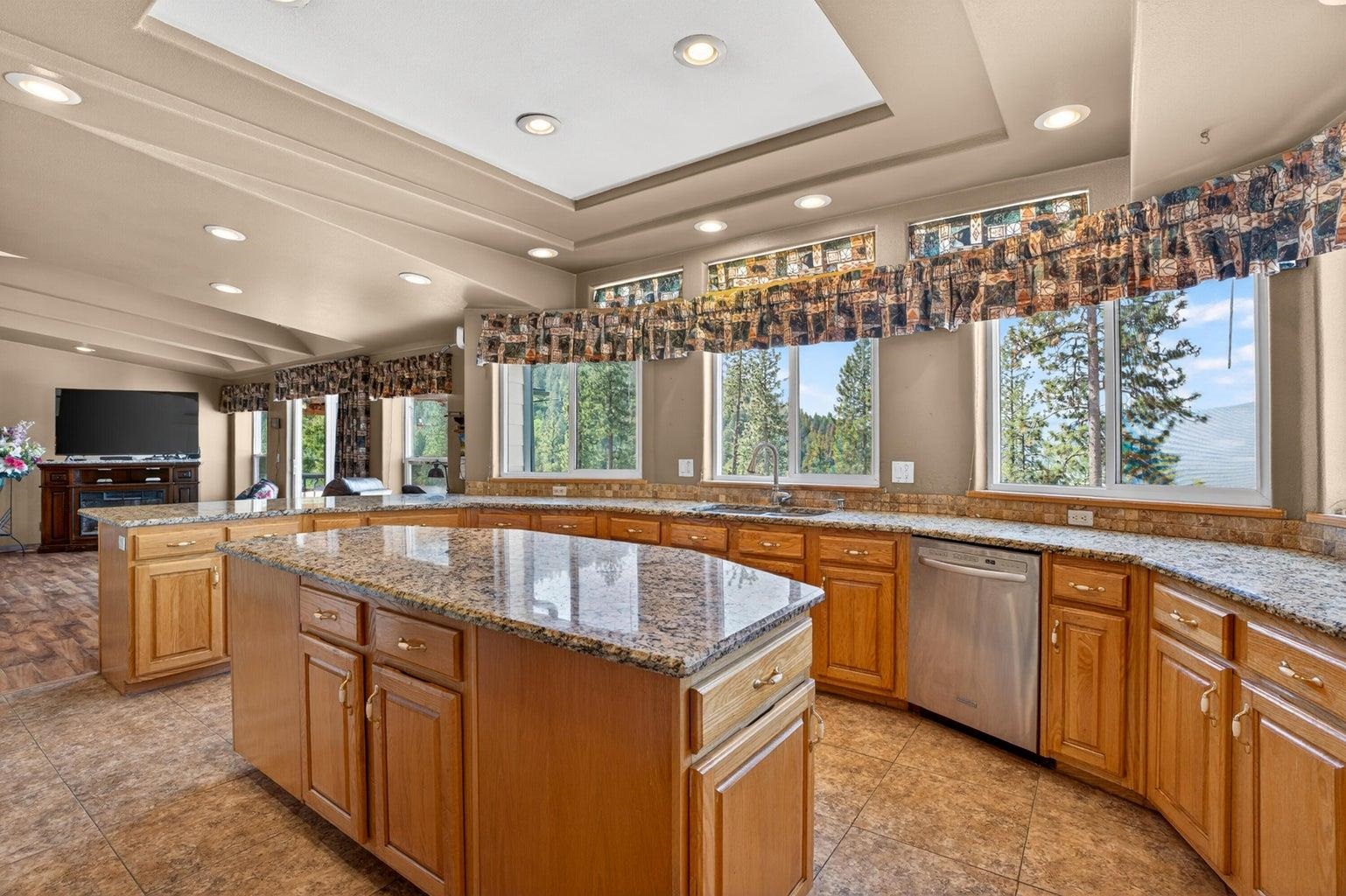 1601 Silver Queen Rd - Photo 14