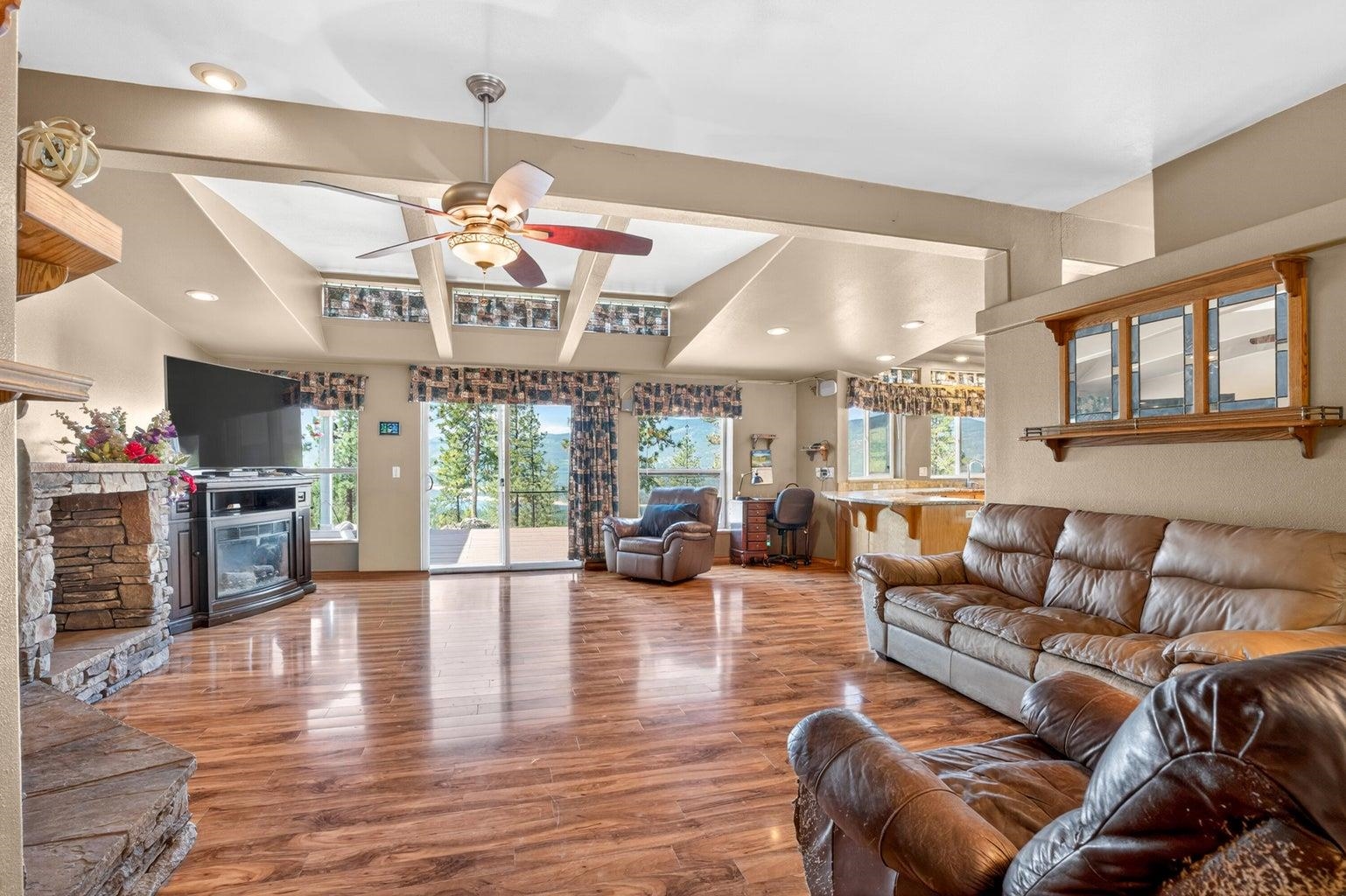 1601 Silver Queen Rd - Photo 4