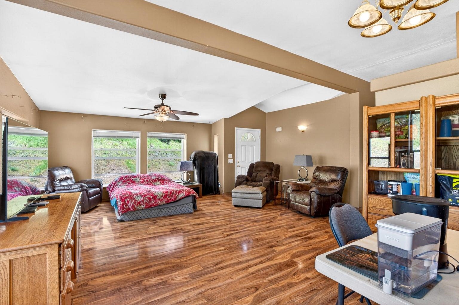 1601 Silver Queen Rd - Photo 7