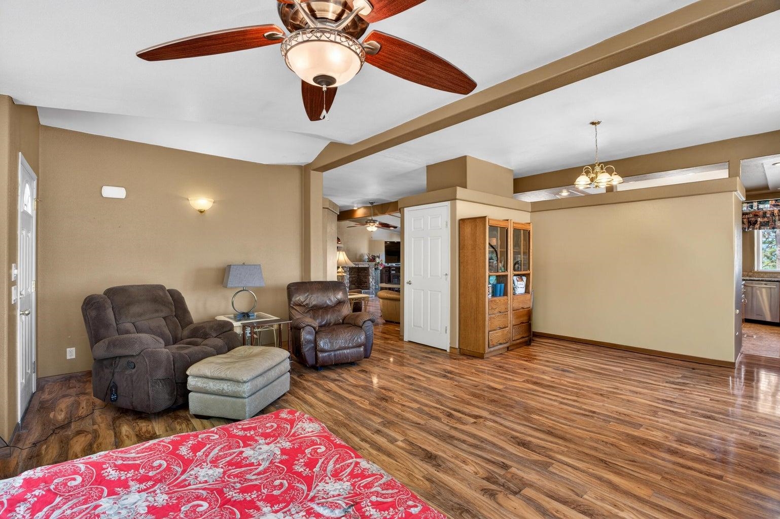 1601 Silver Queen Rd - Photo 8