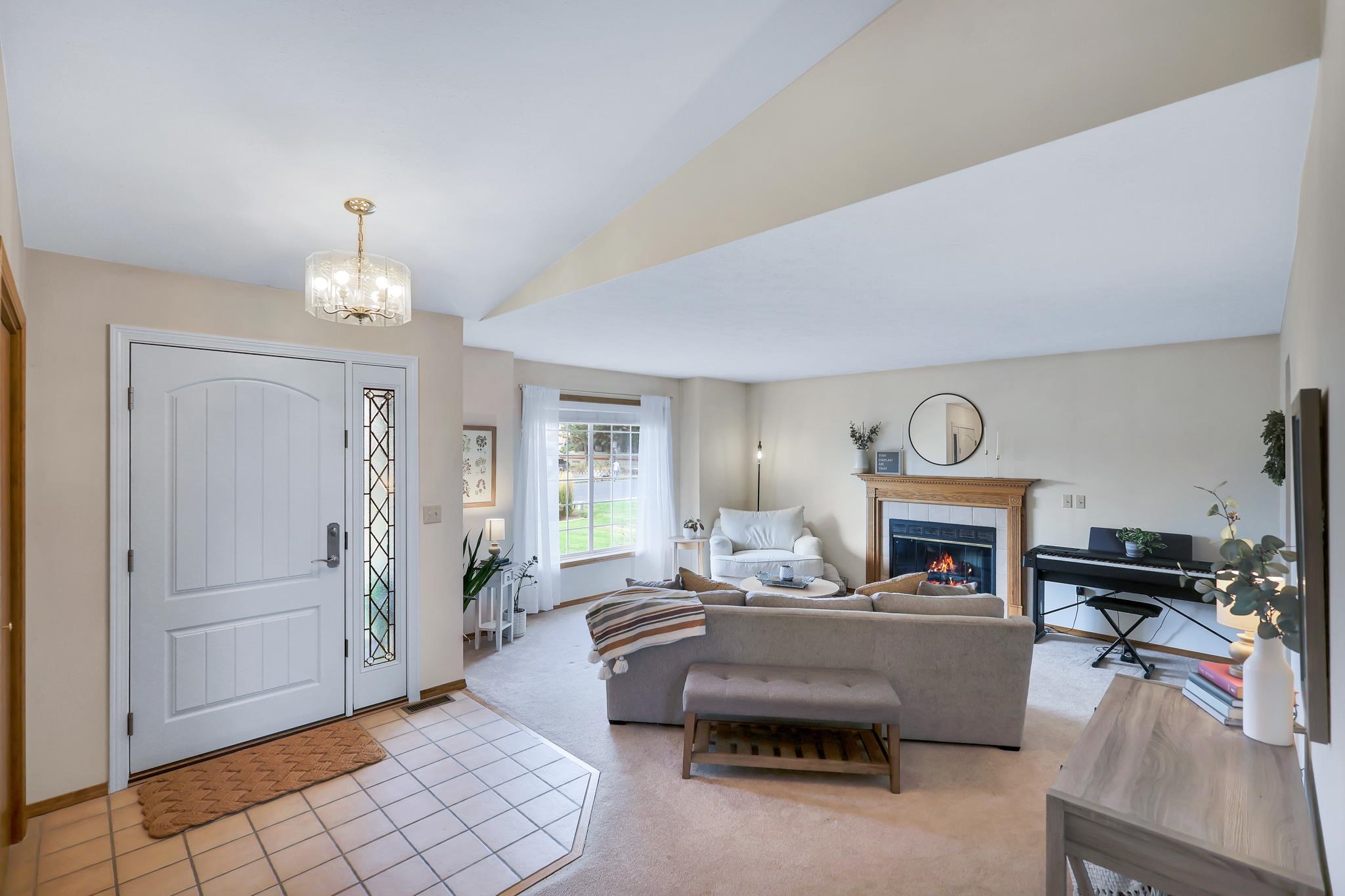 5115 E Lowe Rd - Photo 2