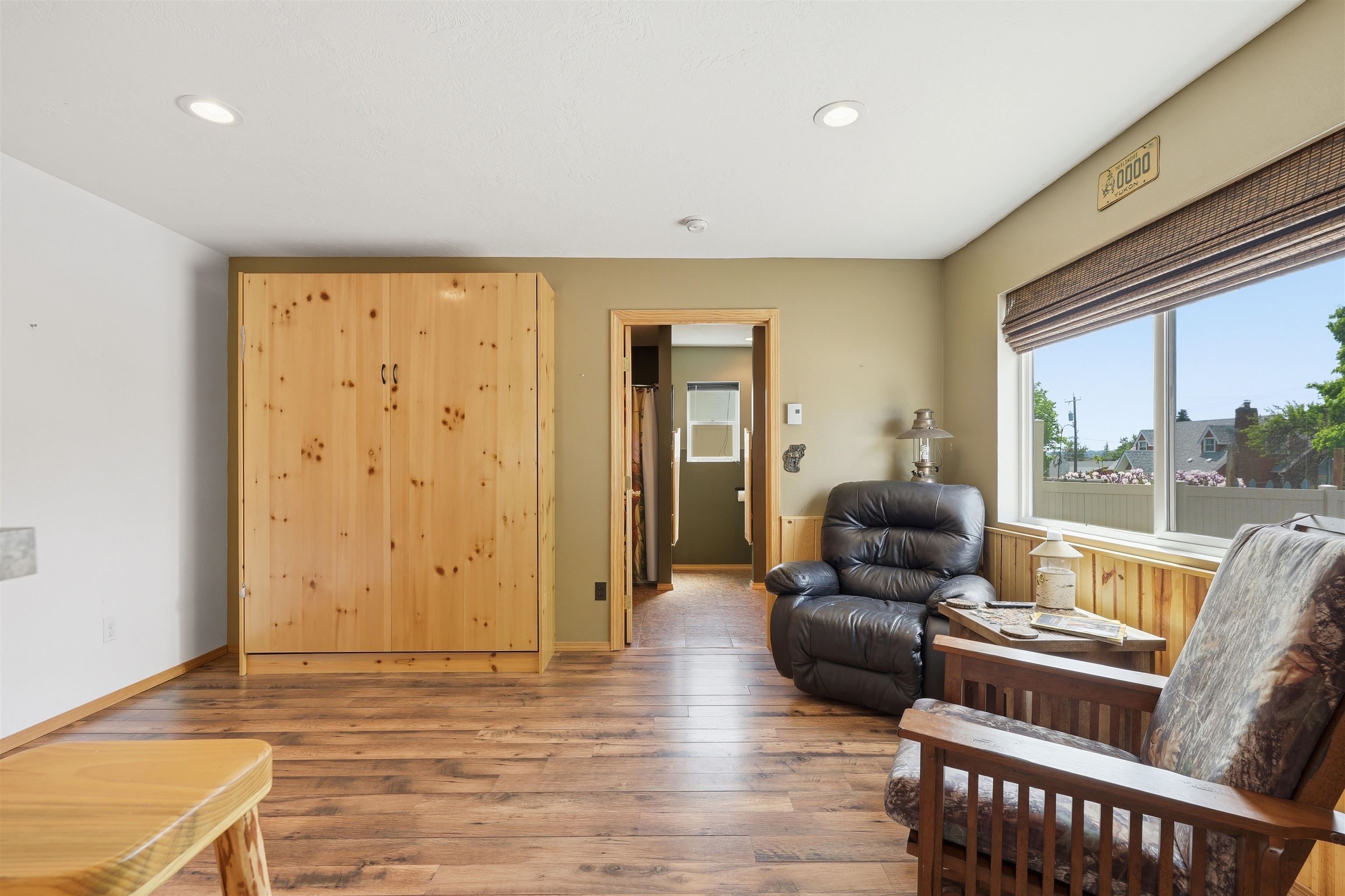 4218 N Maple St - Photo 27