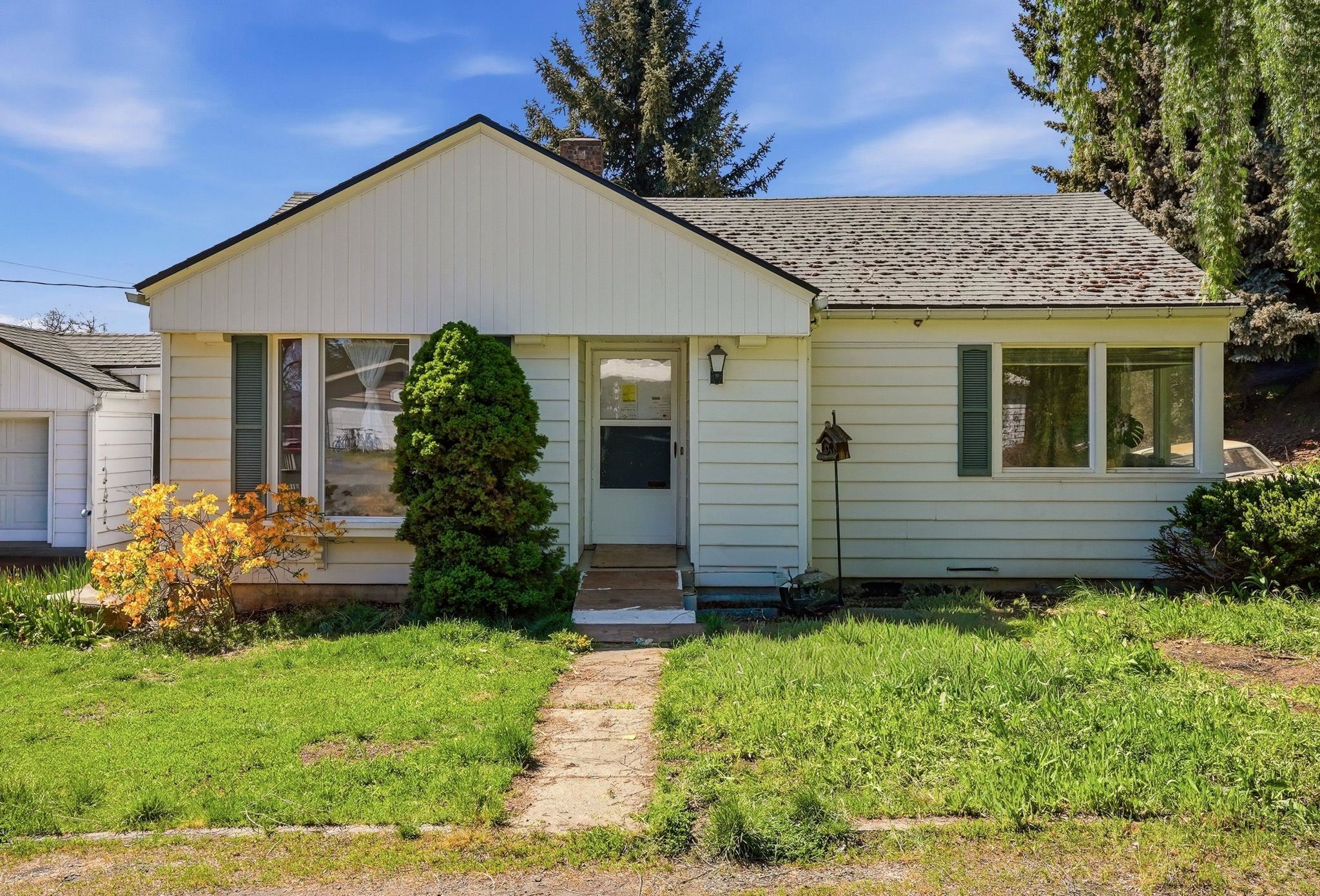 905 W Union St - Photo 1
