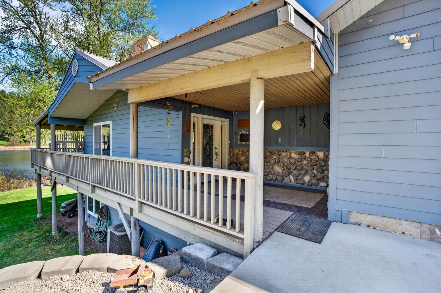 927 Mission Lake Rd - Photo 3