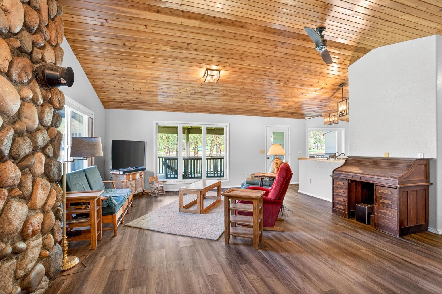 927 Mission Lake Rd - Photo 6