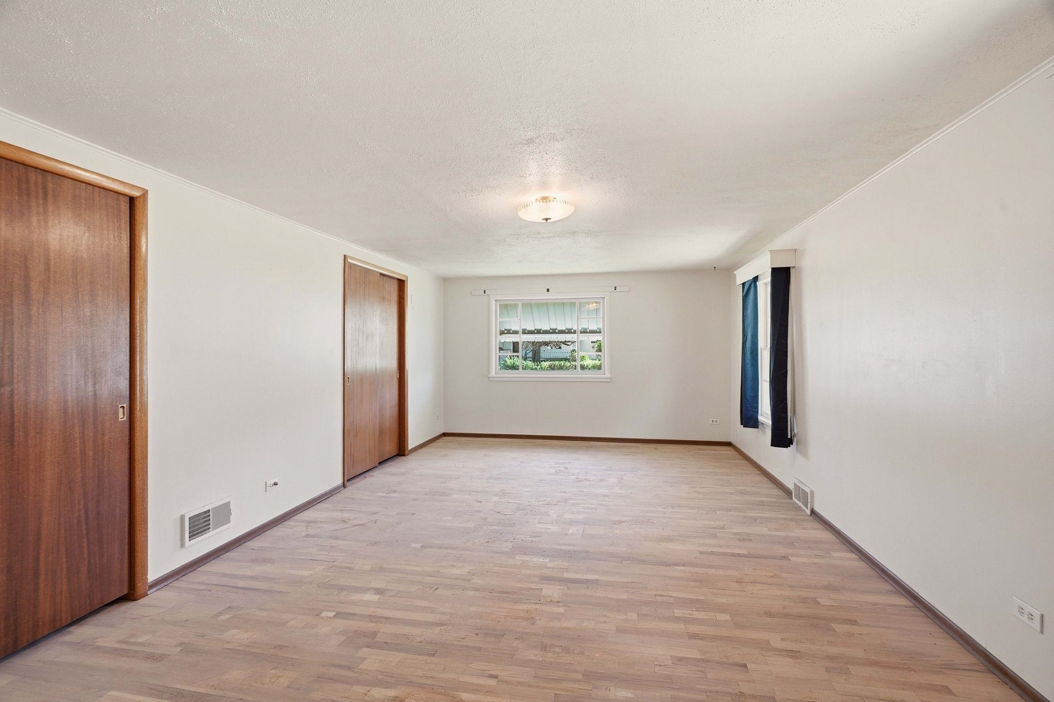 10121 E 4TH Ave - Photo 12