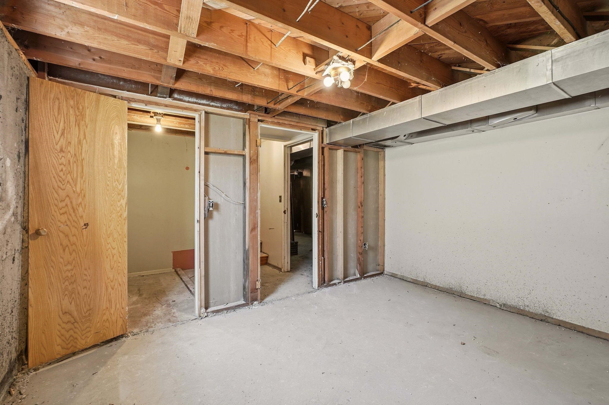 10121 E 4TH Ave - Photo 21