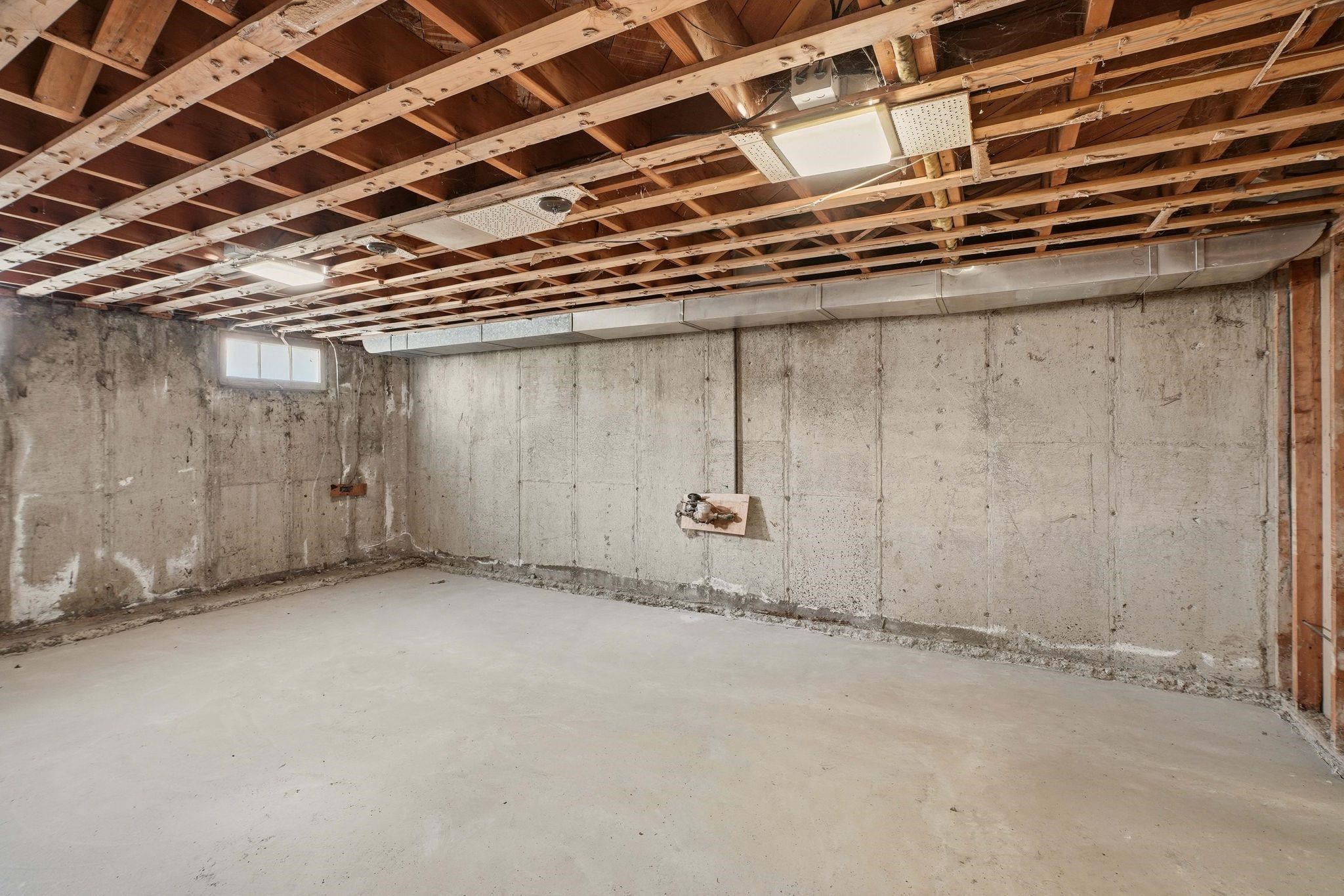 10121 E 4TH Ave - Photo 23