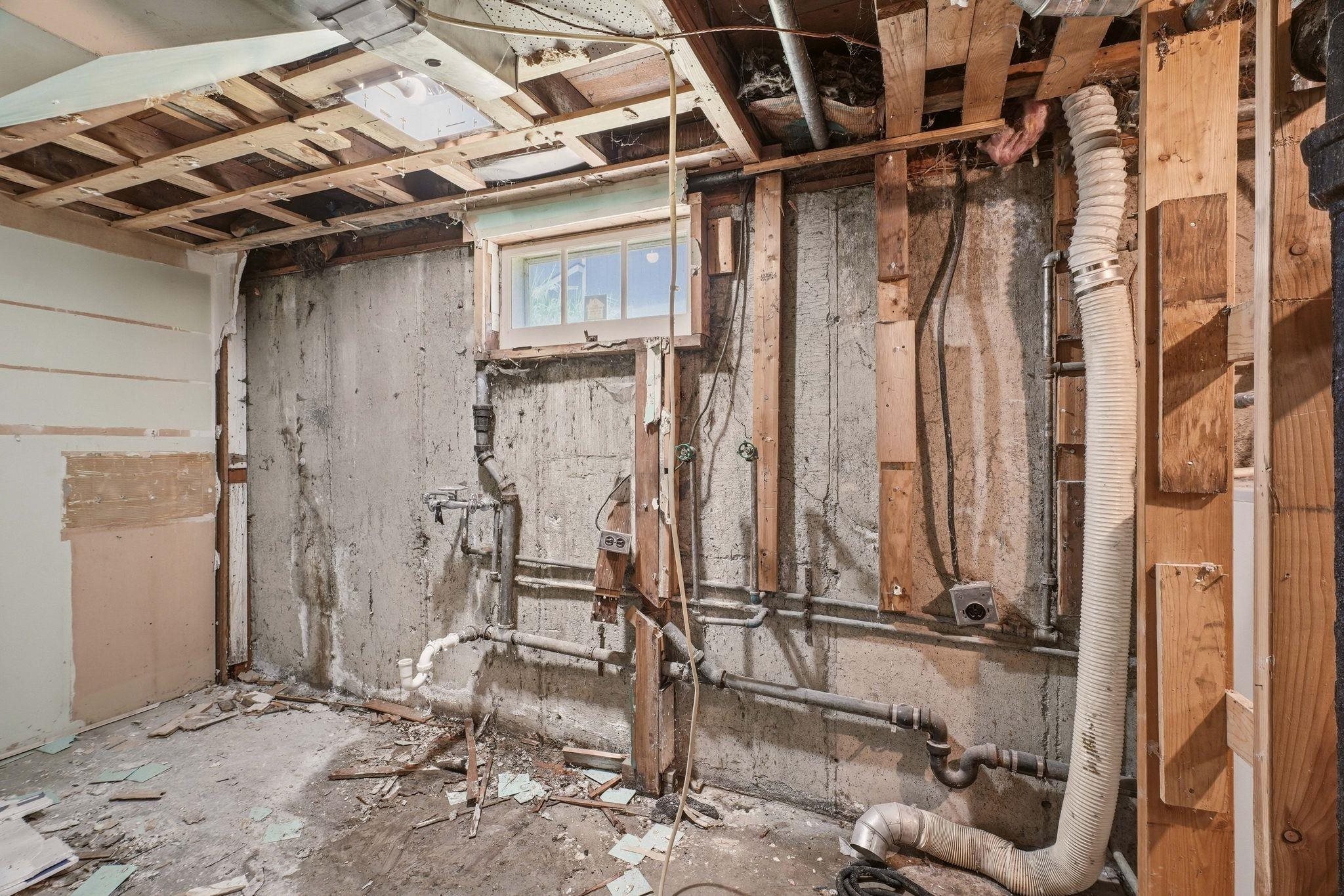 10121 E 4TH Ave - Photo 29