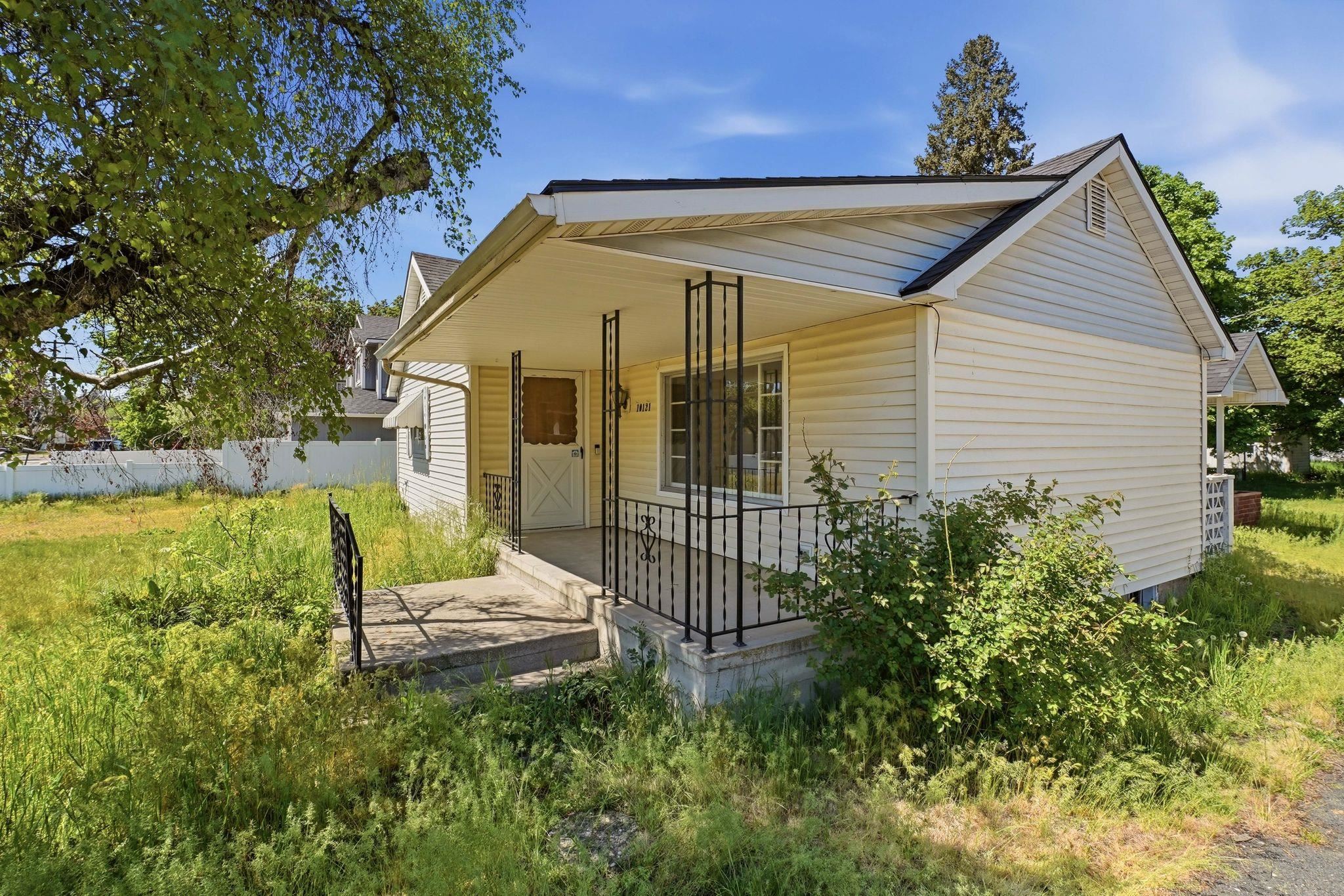 10121 E 4TH Ave - Photo 4