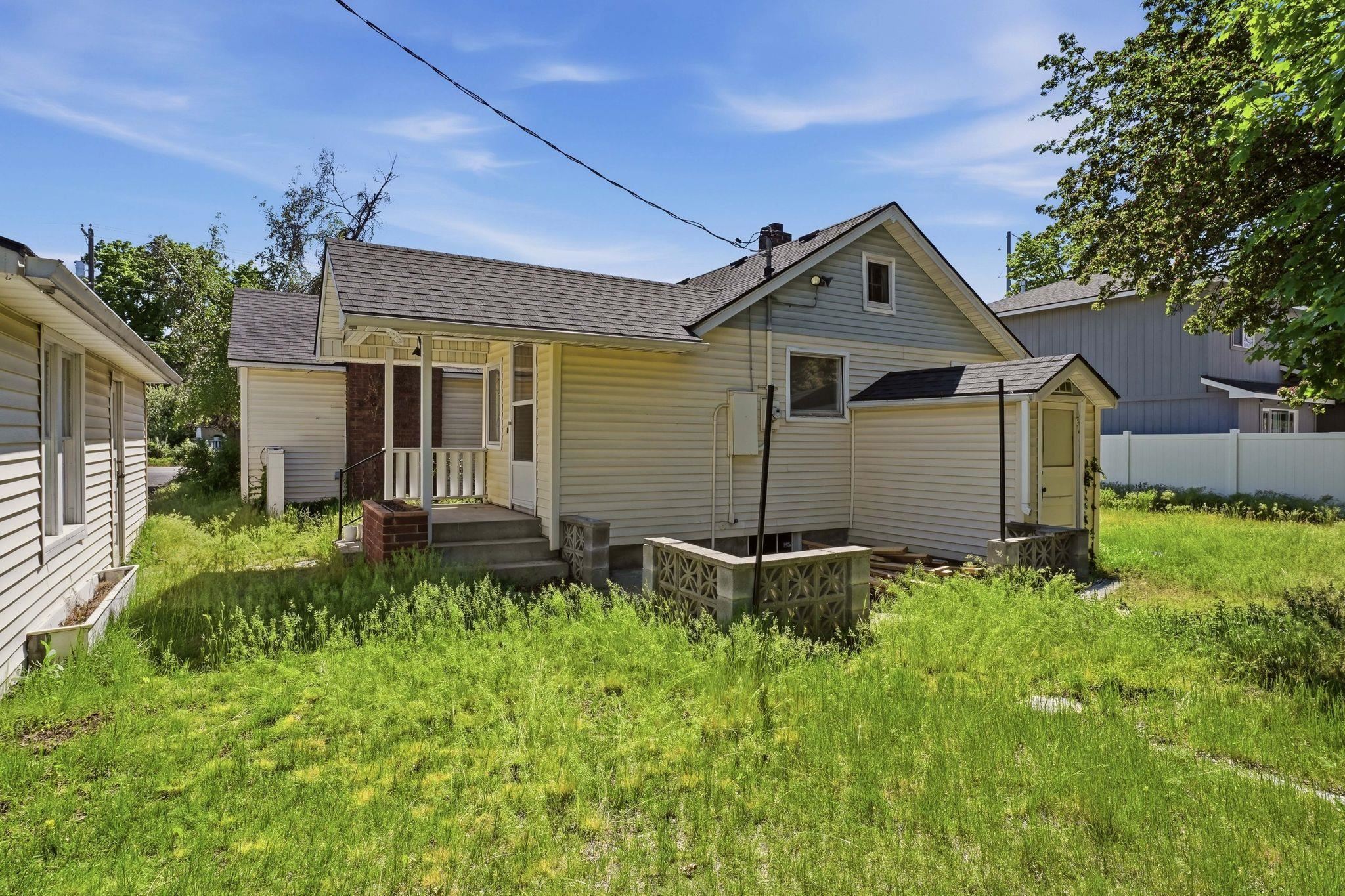 10121 E 4TH Ave - Photo 34
