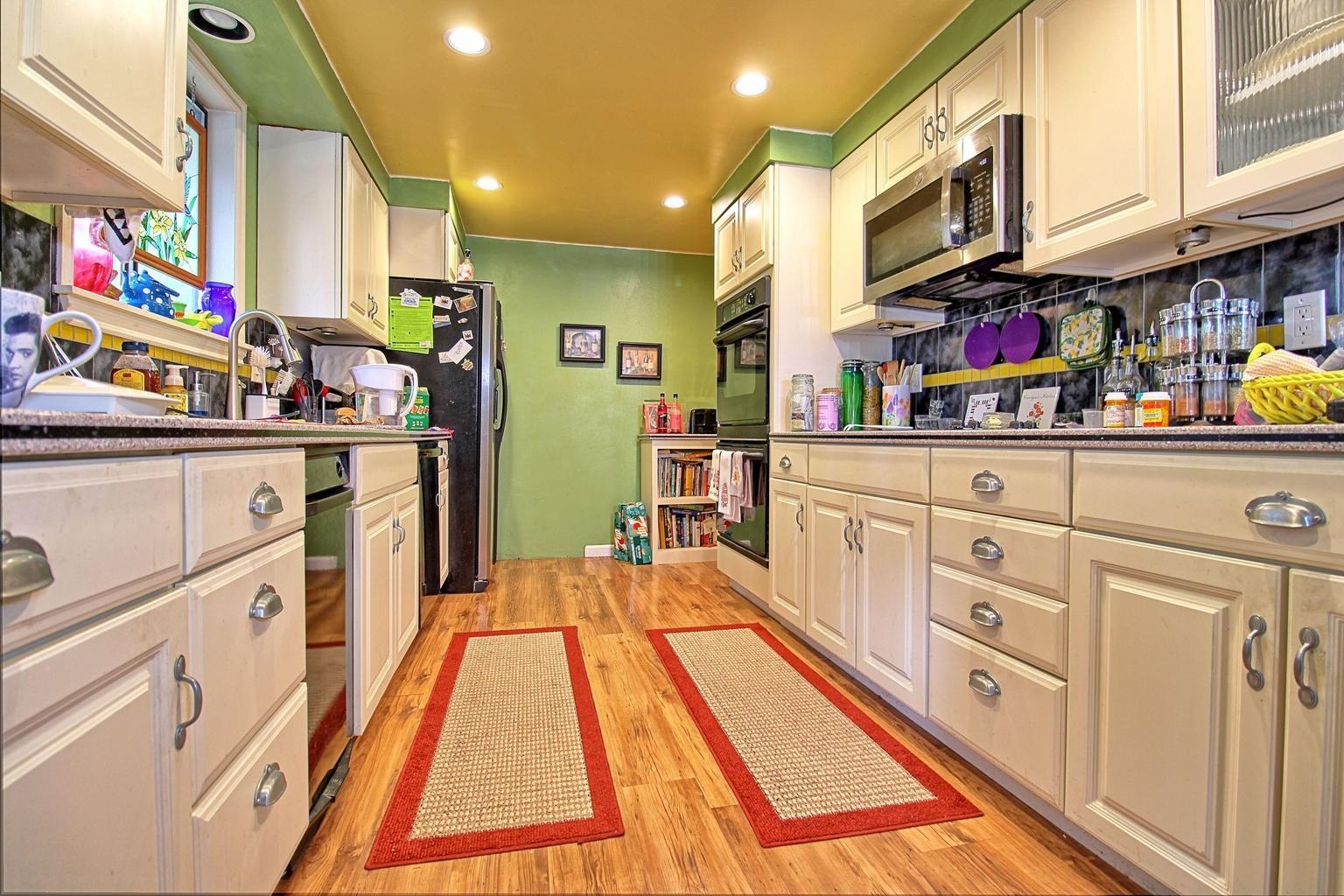 850 S Pine St - Photo 7