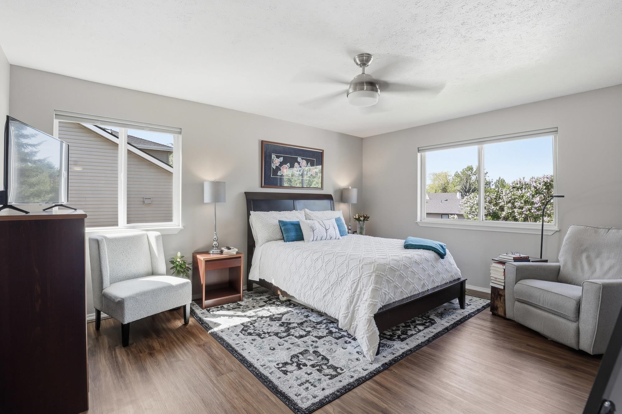 1221 N Wright Blvd - Photo 12