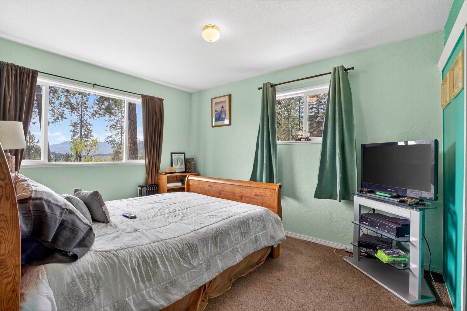 762 Joseph Jessica Rd - Photo 19